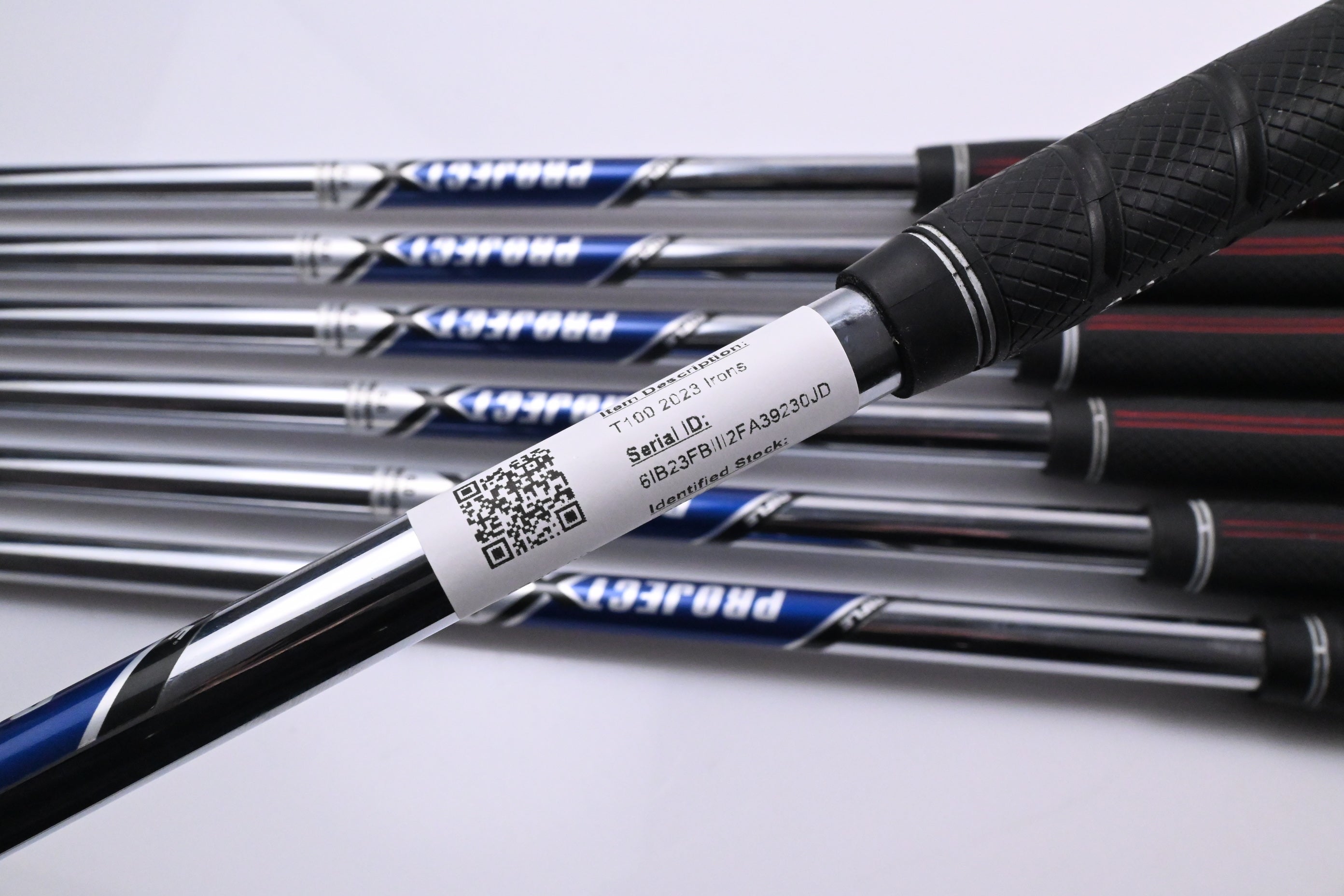 Titleist T100 2023 Irons / 5-PW+50° / Stiff Flex Project X Precision Shafts