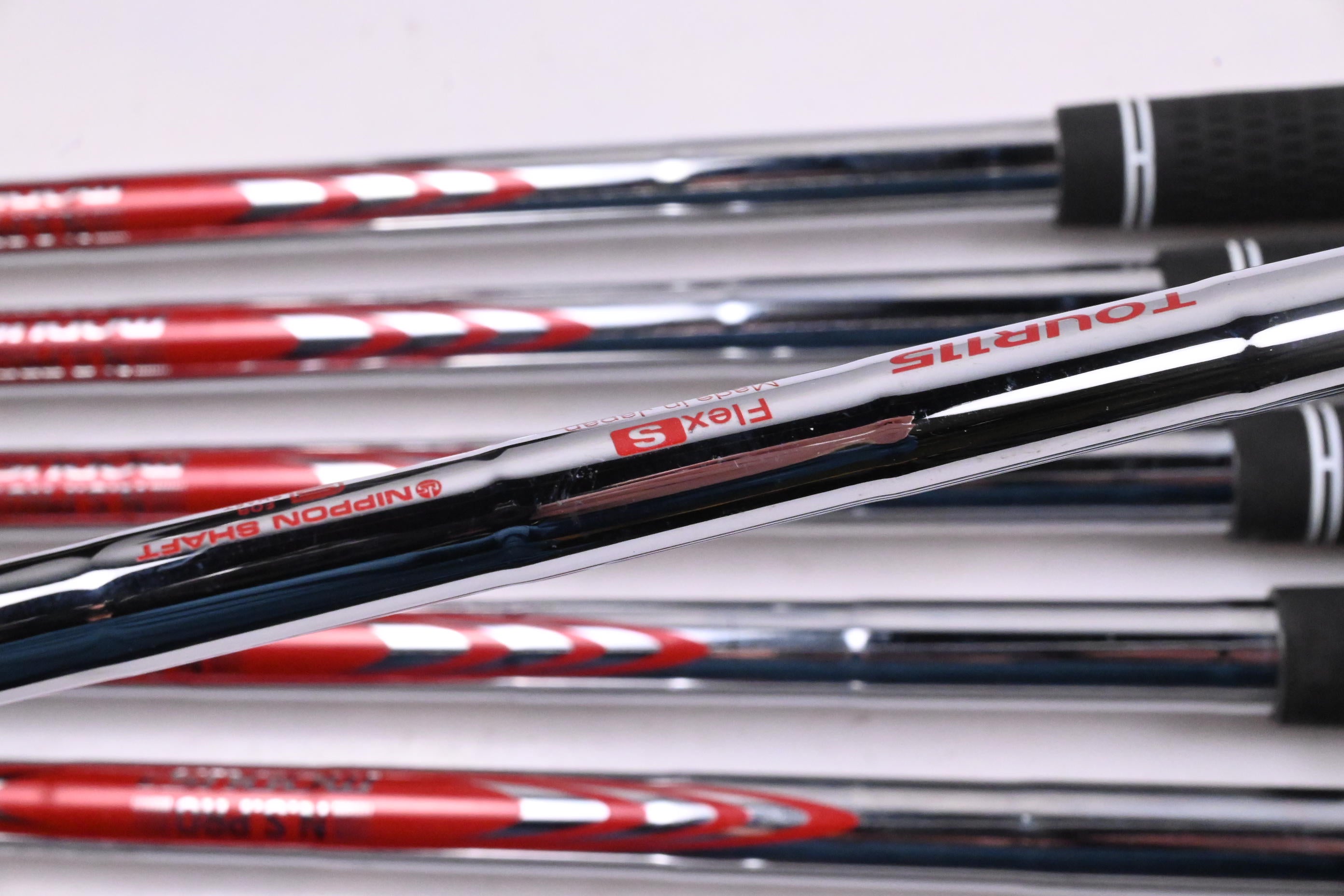 Mizuno M-15 Irons / 4-PW / Stiff Flex N.S.Pro Modus³ Tour 115 Shafts