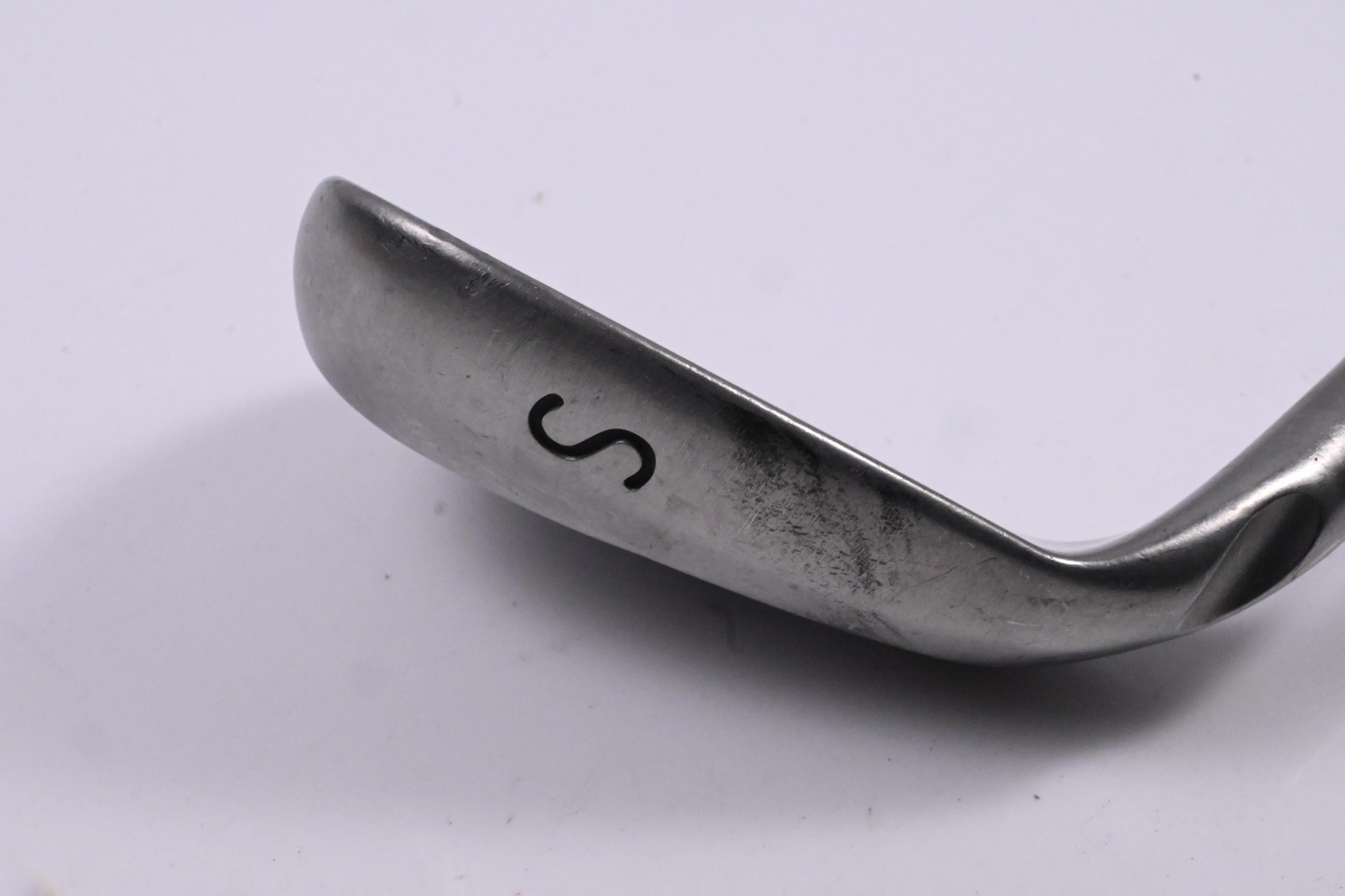 Ping G30 Sand Wedge / 54 Degrees / Yellow Dot / Regular Flex Ping CFS Shaft