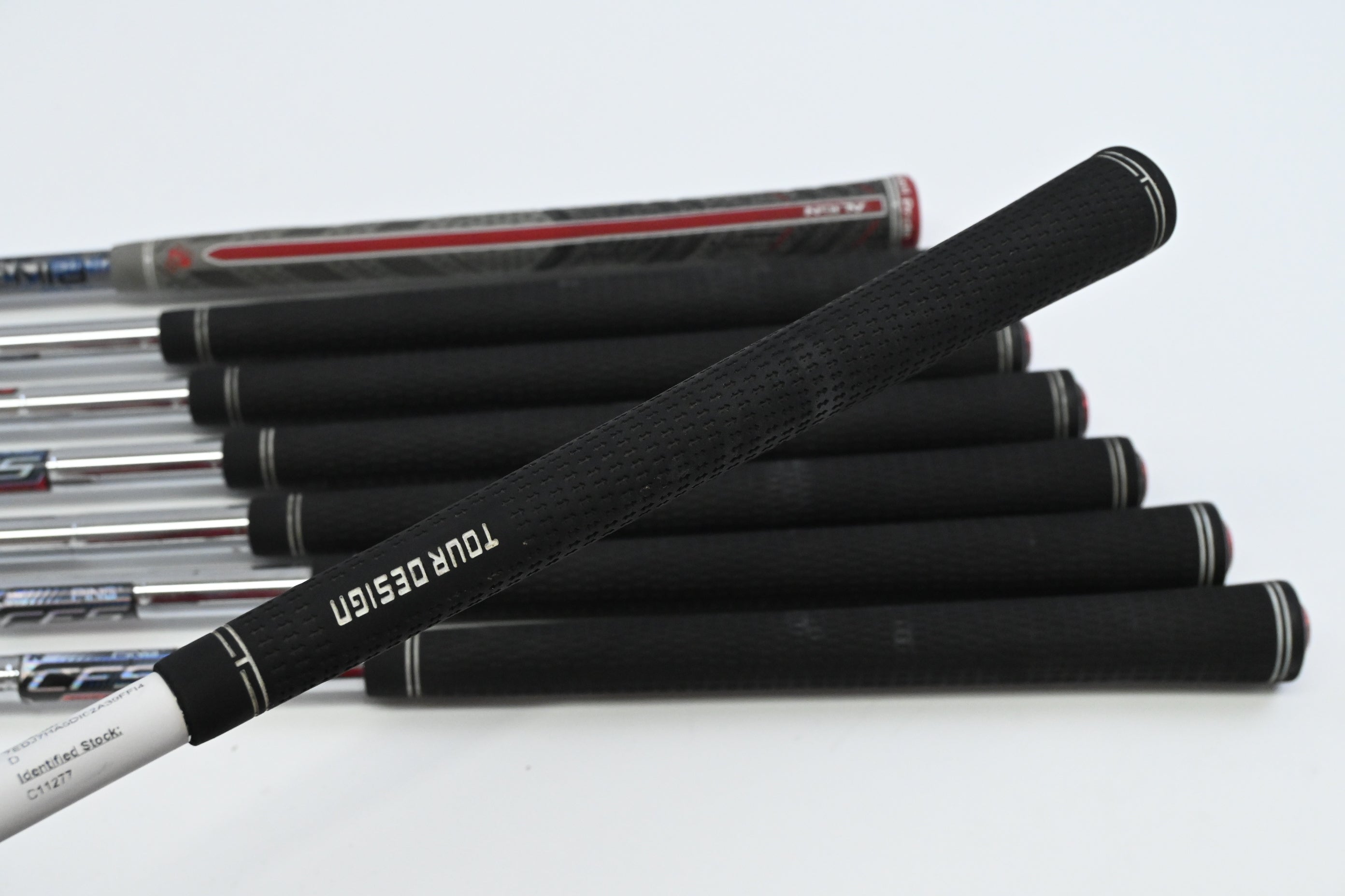 Ping G30 Irons / 4-PW+SW / Black Dot / Regular Flex Ping CFS Distance Shafts