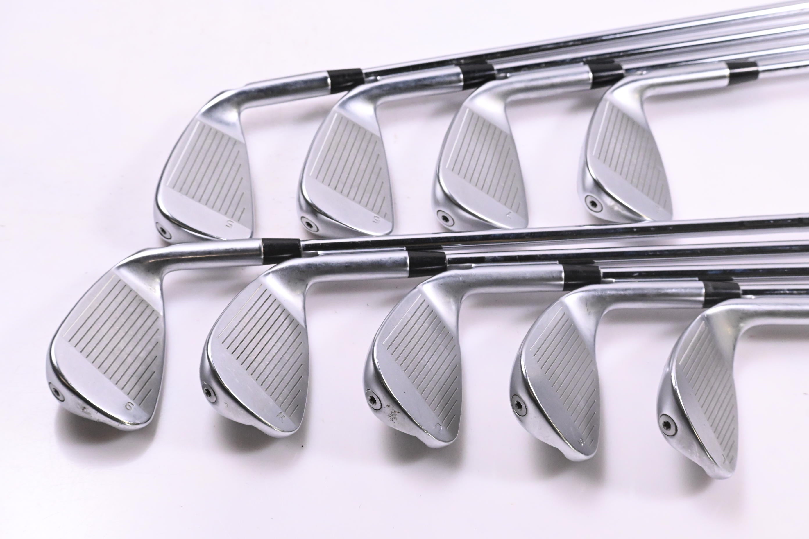 Left Hand Ping G425 Irons / 5-PW+GW+SW+LW / Black Dot / Regular Flex Ping AWT