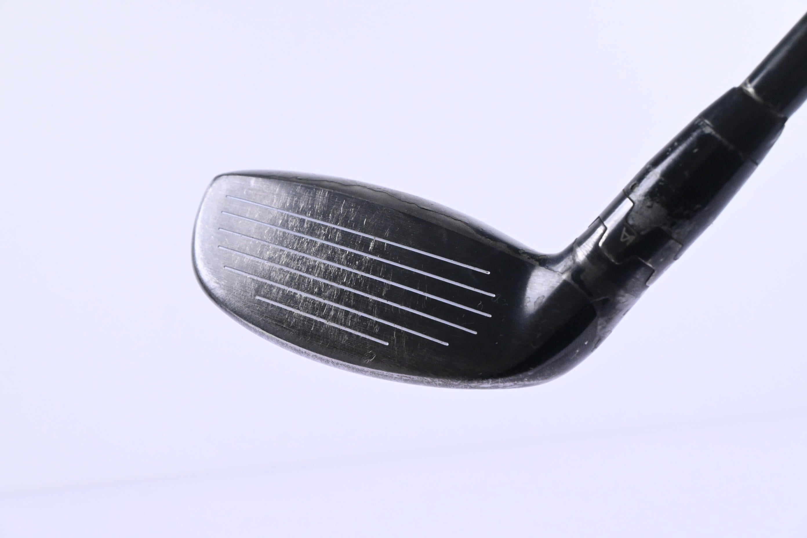 Titleist 915H #2 Hybrid / 18 Degree / Stiff Flex Diamana S+ 70