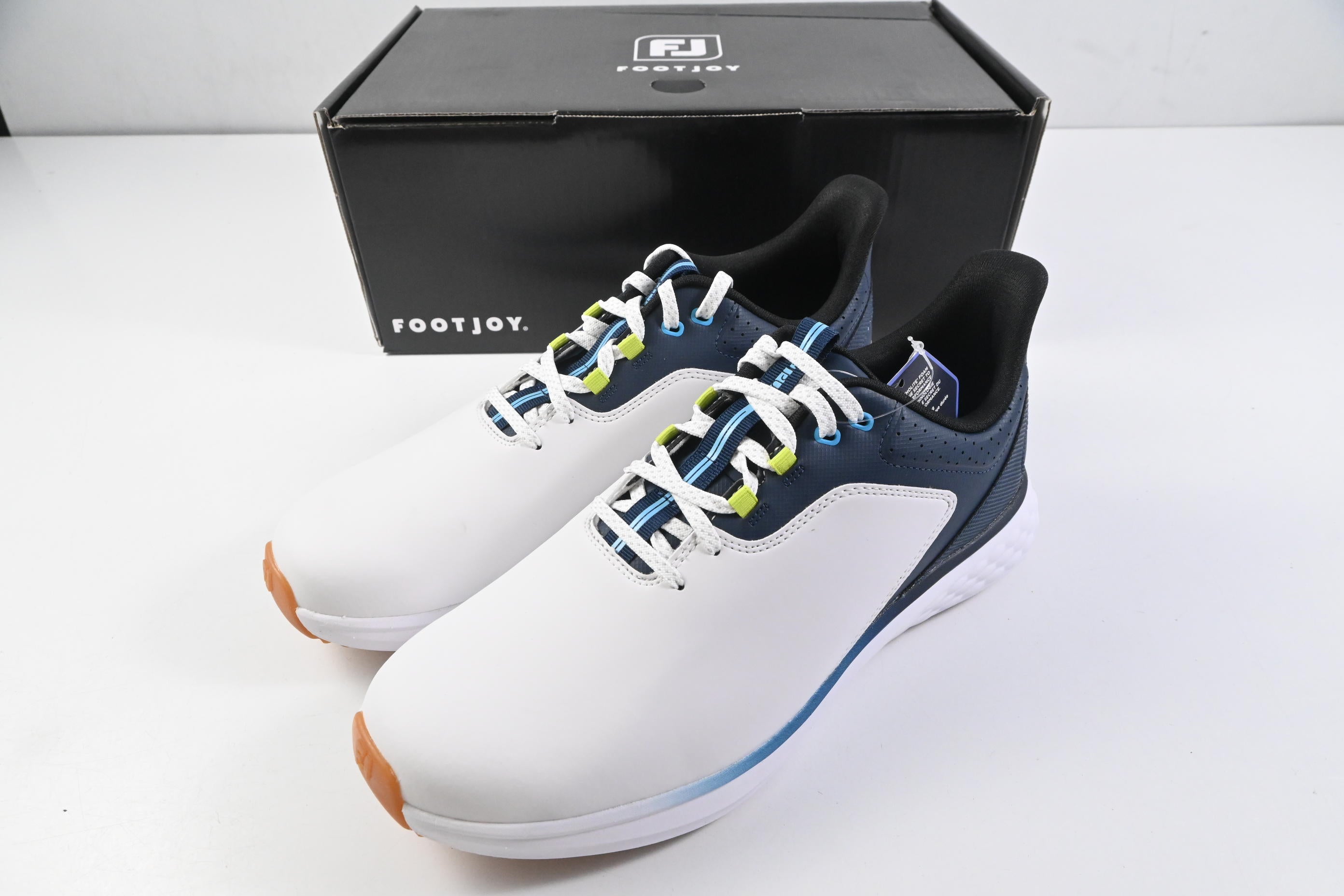 FootJoy Pulse Golf Shoes / Size UK 9.5 / White, Gum & Navy