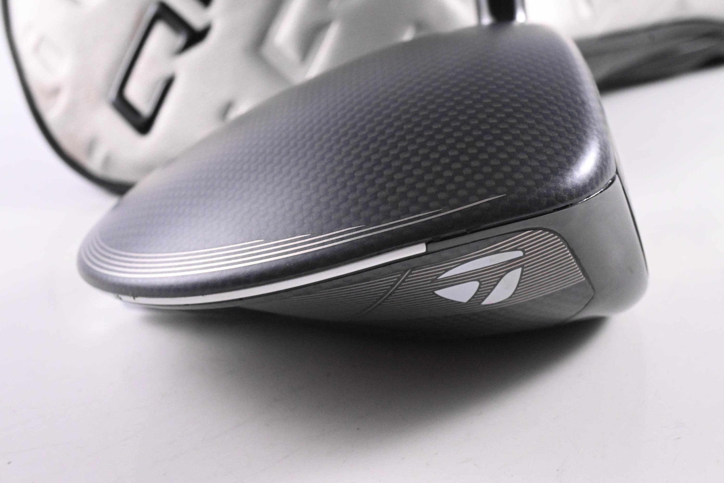 Taylormade Qi35 Max Lite Driver / 12 Degree / Regular Flex UST Mamiya Helium 5
