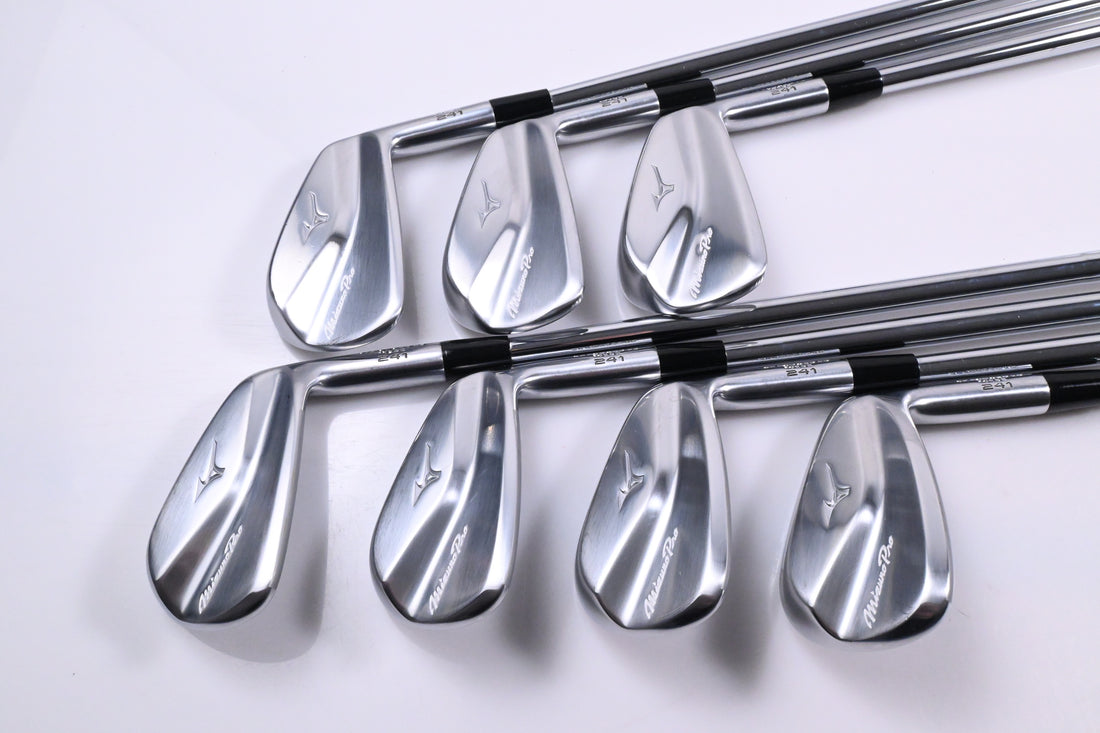 Mizuno Pro 241 Irons / 4-PW / Stiff Flex Dynamic Gold 105 S300 Shafts