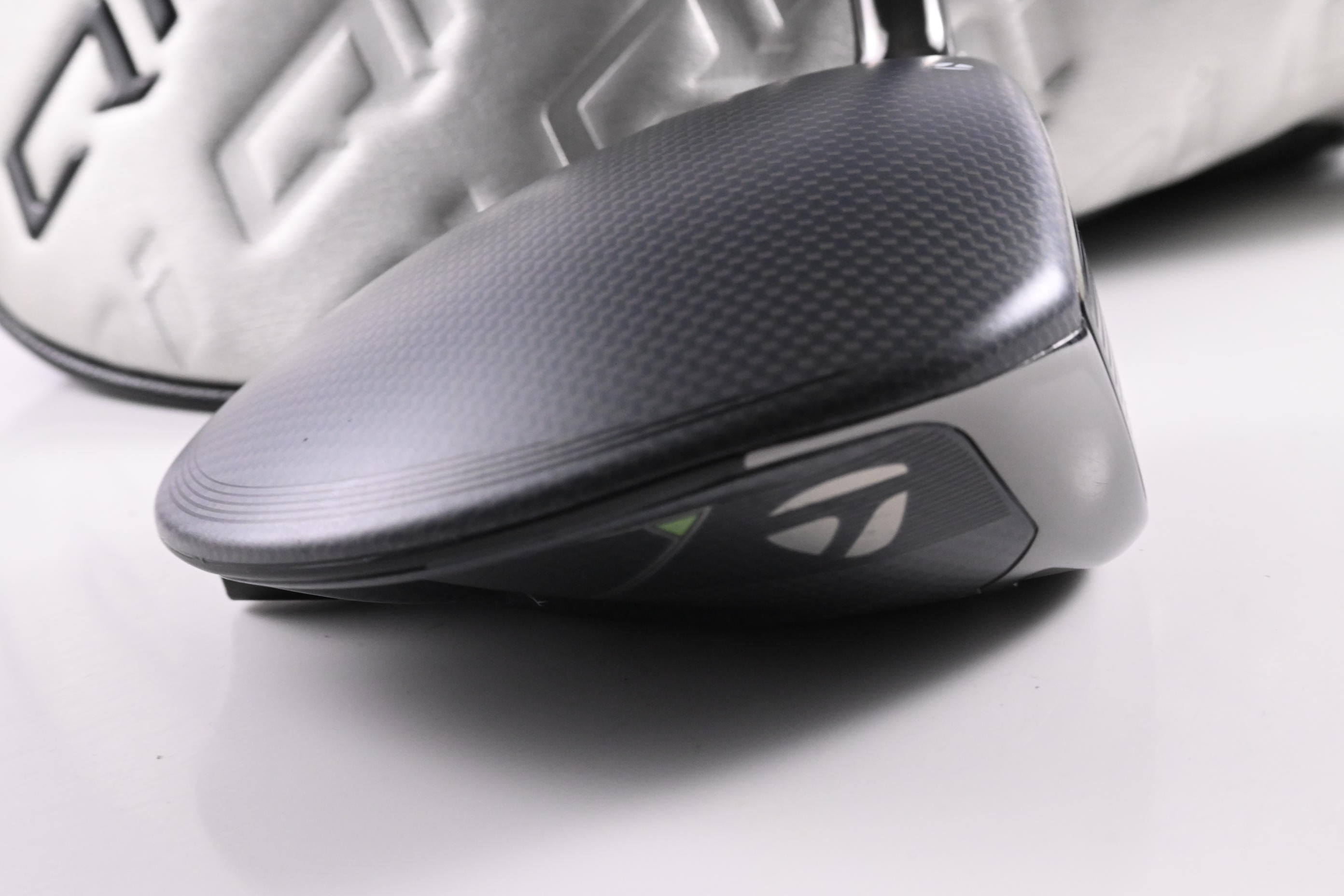 Taylormade Qi35 Driver / 9 Degree / Regular Flex Diamana T+ 60 Shaft