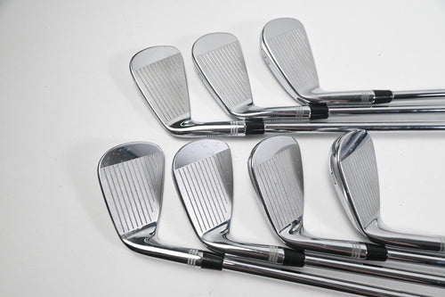 Wilson Staff Model 2024 CB Irons / 4-PW / Stiff Flex Dynamic Gold MID 115 S300