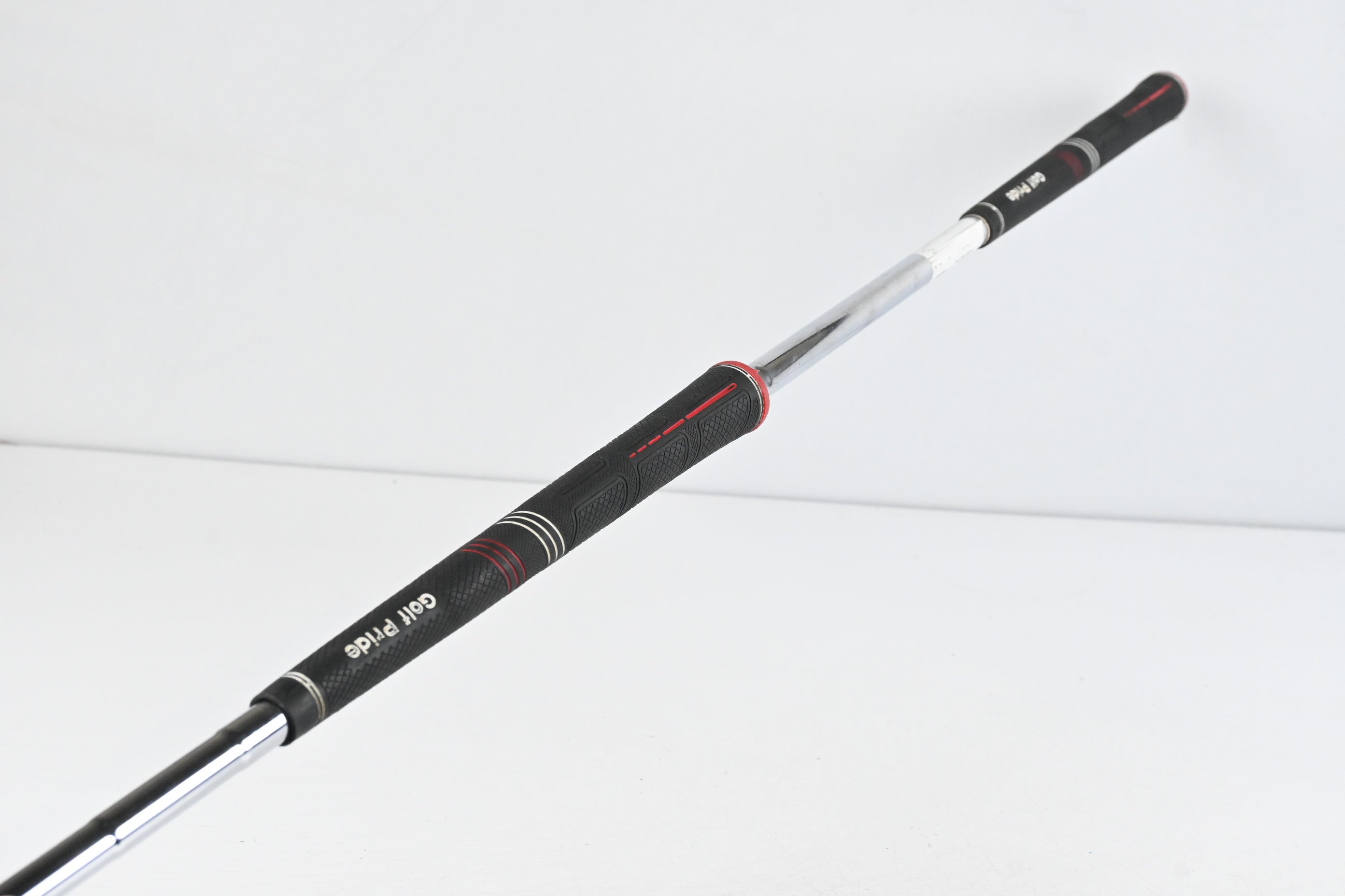 Odyssey White Hot Mid Broomhandle Putter / 46 Inch