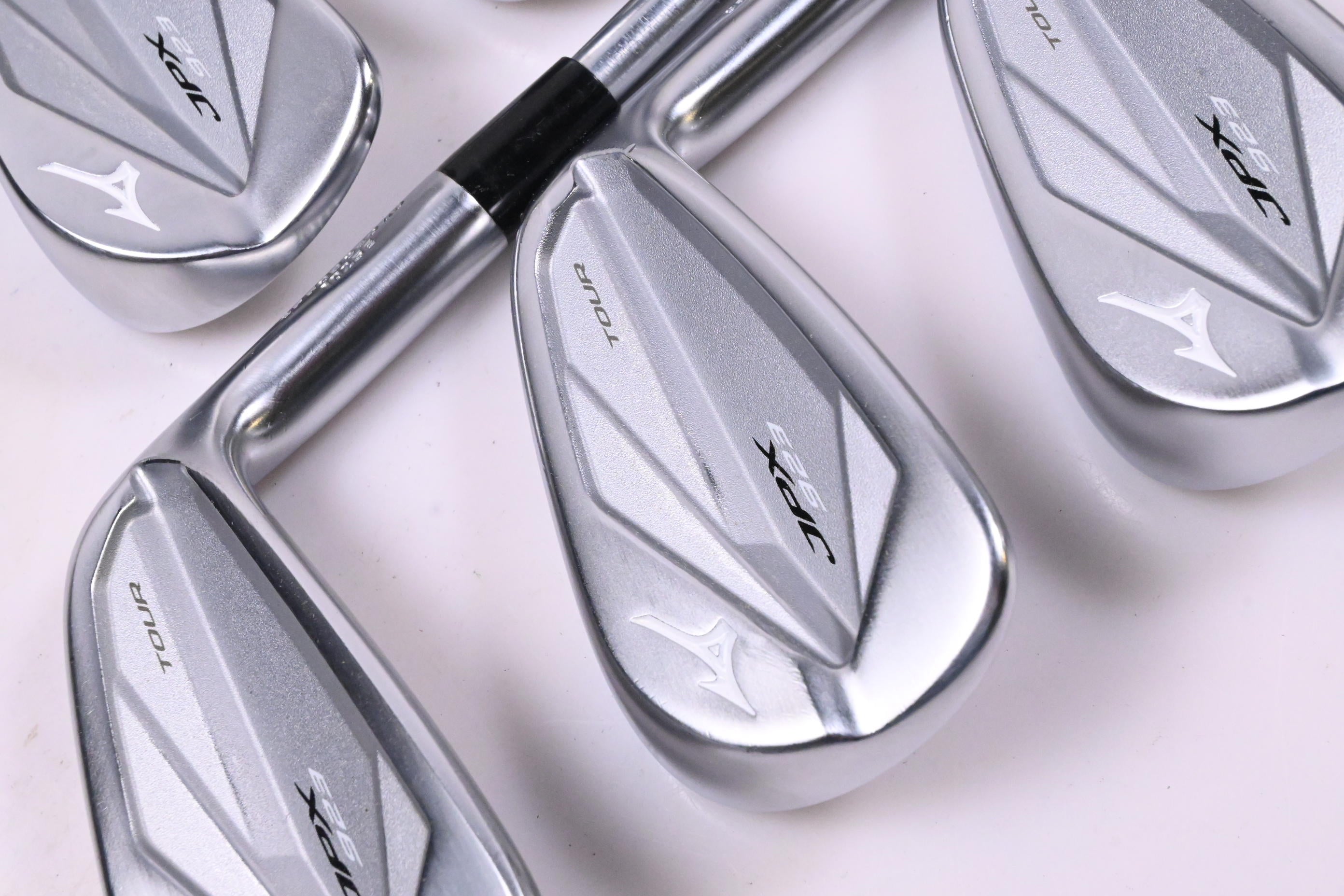 Mizuno JPX 923 Tour Irons / 5-9i / Regular Flex Project X IO 105 Shafts