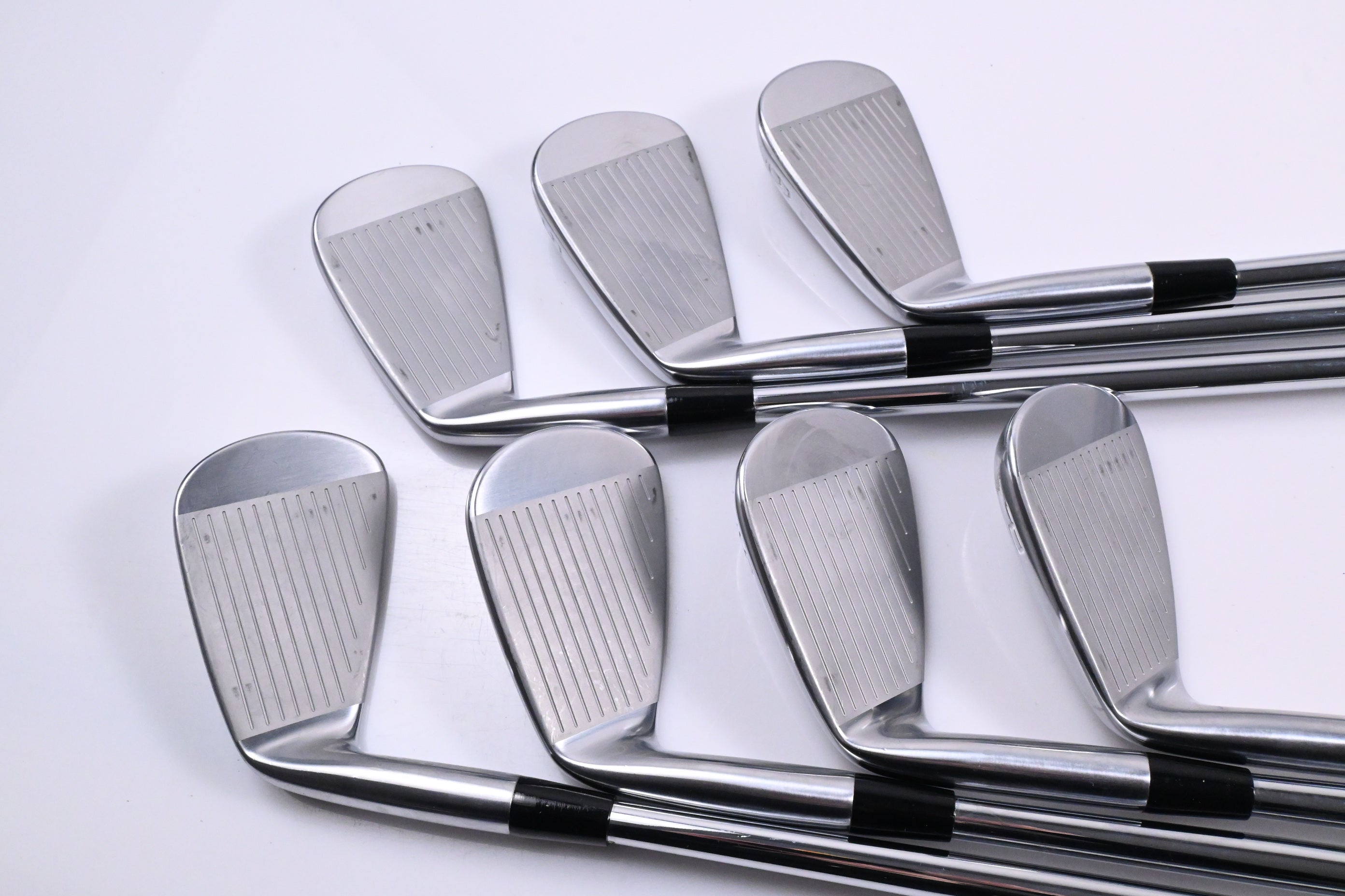 Mizuno Pro 241 Irons / 4-PW / Stiff Flex Dynamic Gold 105 S300 Shafts