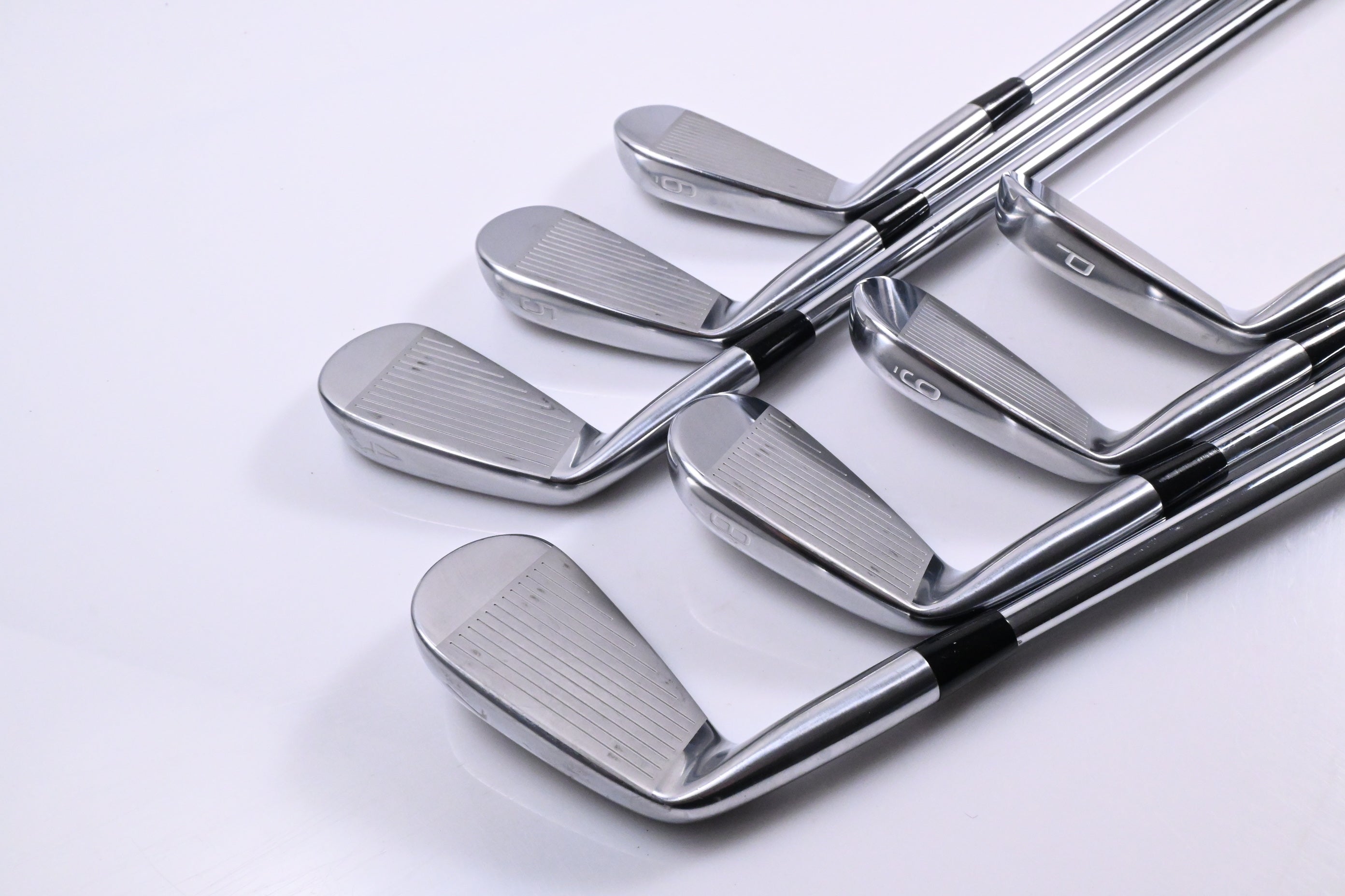 Mizuno Pro 241 Irons / 4-PW / Stiff Flex Dynamic Gold 105 S300 Shafts