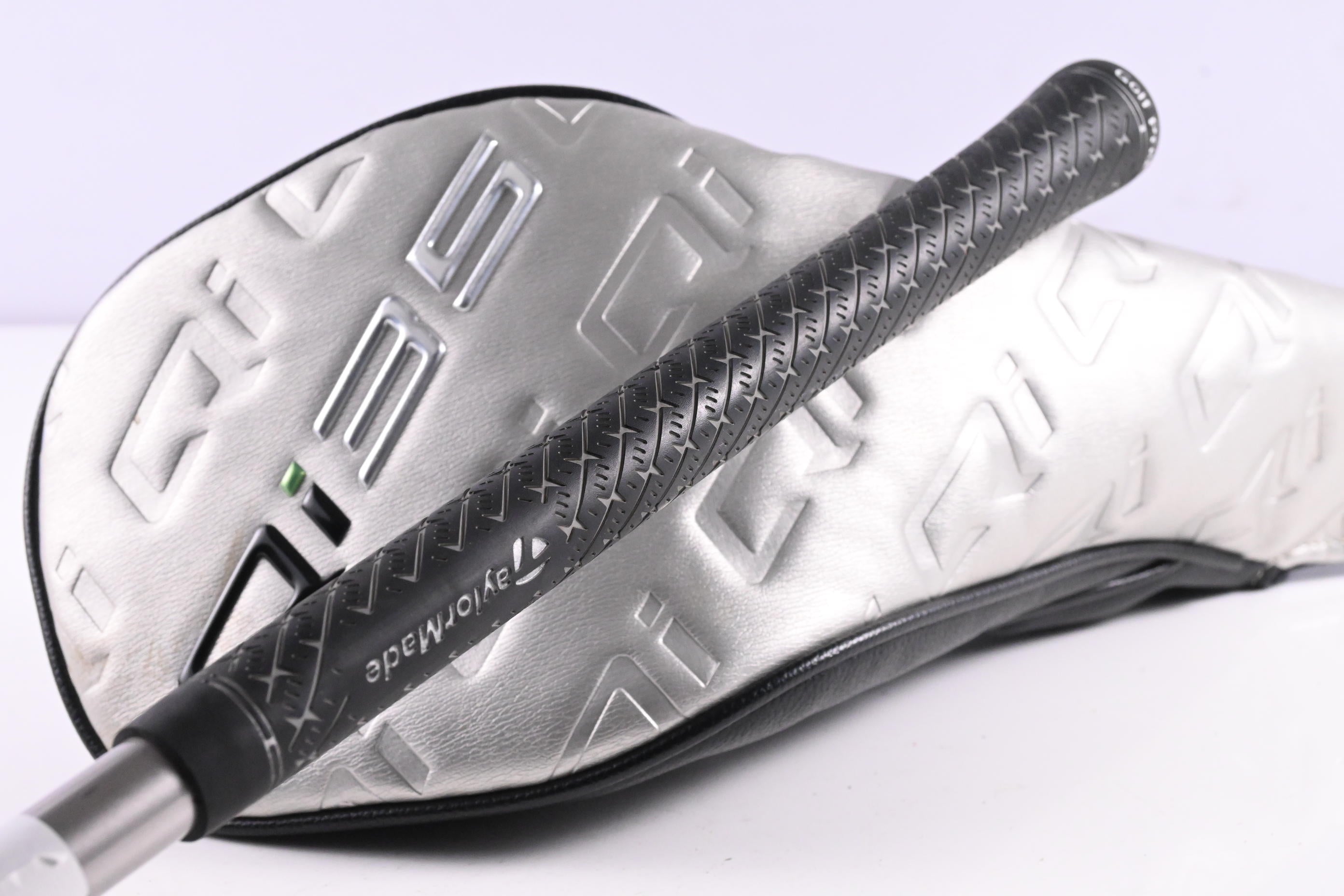 Taylormade Qi35 Max Lite Driver / 12 Degree / Regular Flex UST Mamiya Helium 5