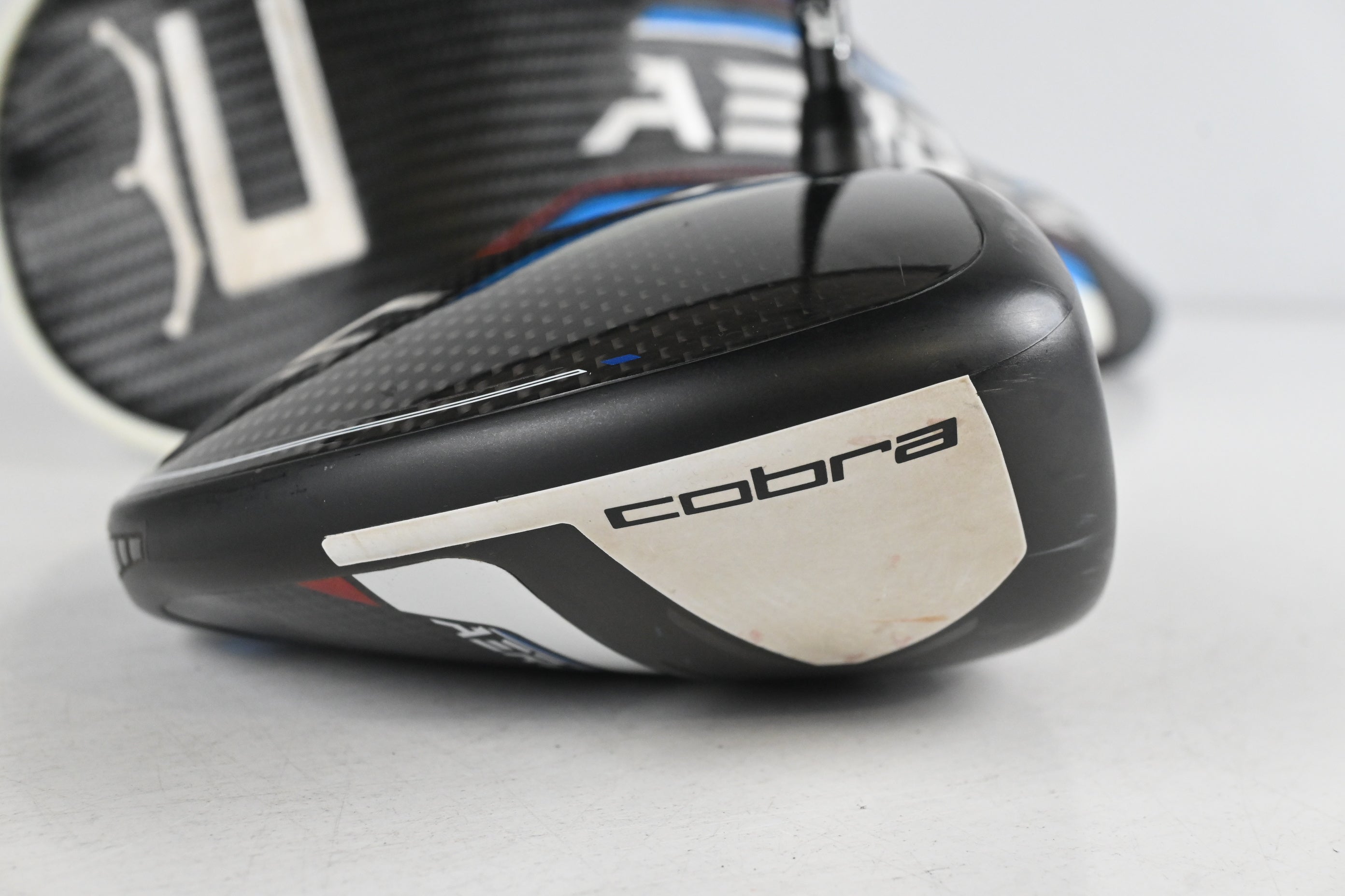 Cobra Aerojet Max Driver / 10.5 Degree / Regular Flex UST Mamiya Helium Nanocore