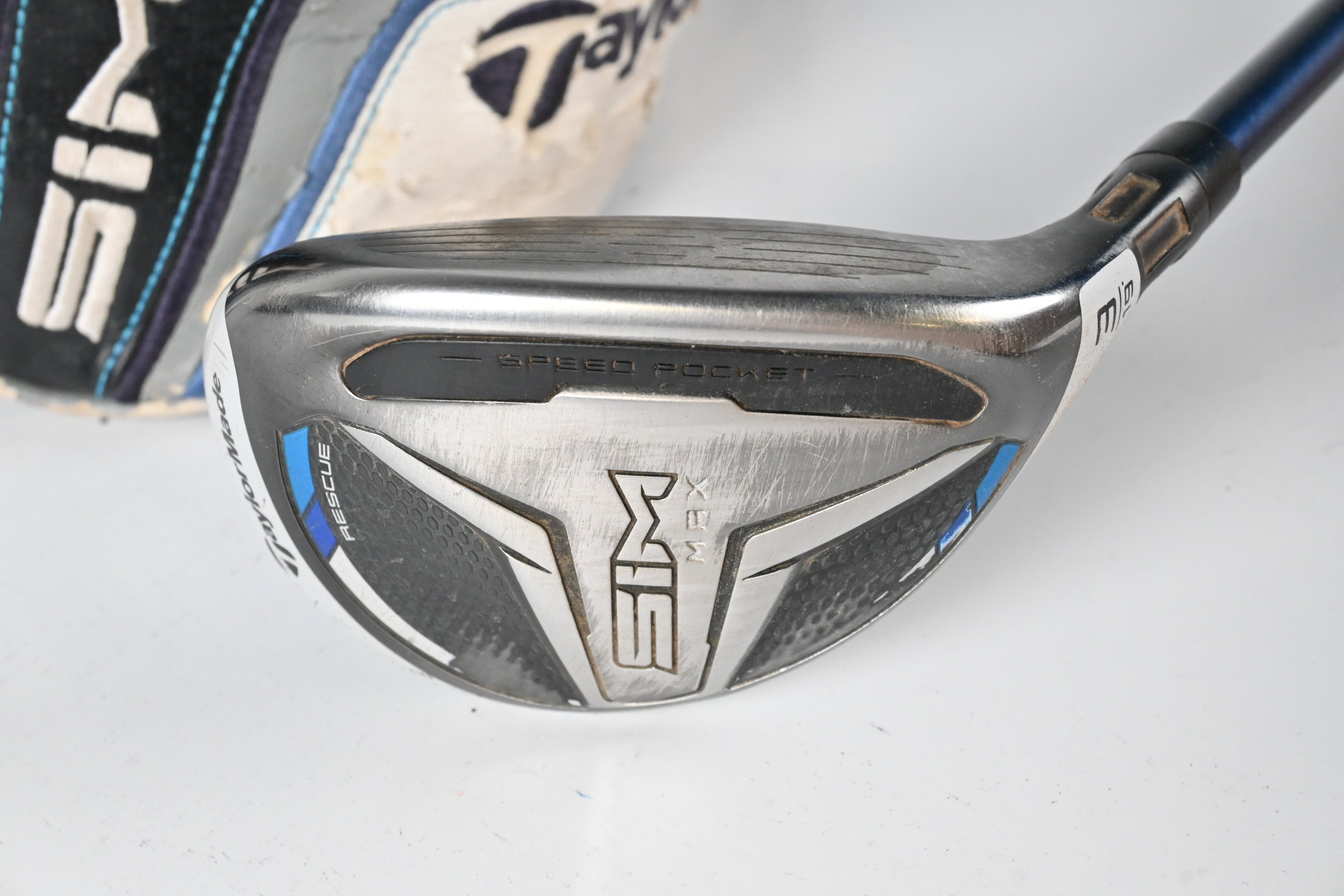 Taylormade SIM Max #3 Hybrid / 19 Degree / Stiff Flex Fujikura Ventus Blue 7