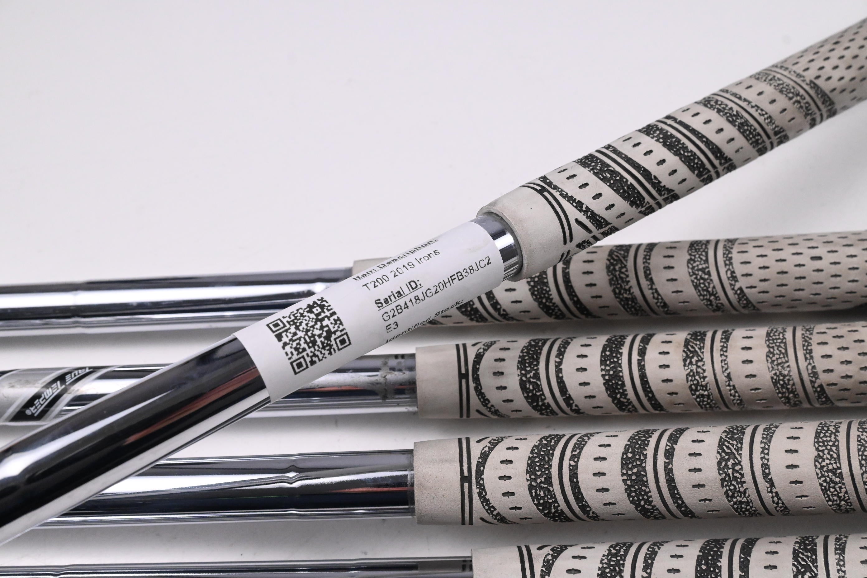 Titleist T200 2019 Irons / 6-PW / Stiff Flex AMT Black S300 Shafts