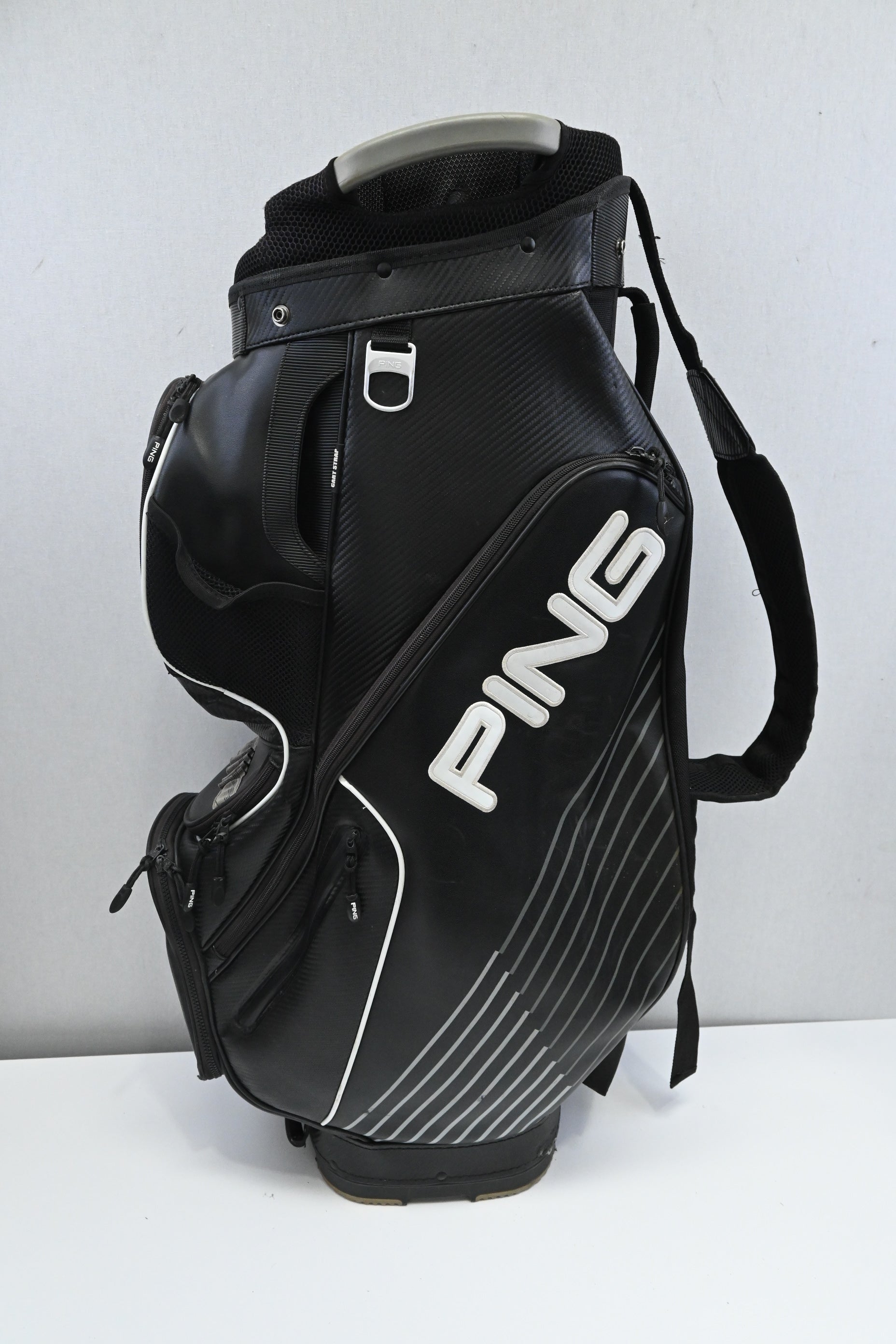 Ping DLX Cart Bag / 15-Way / Black, White