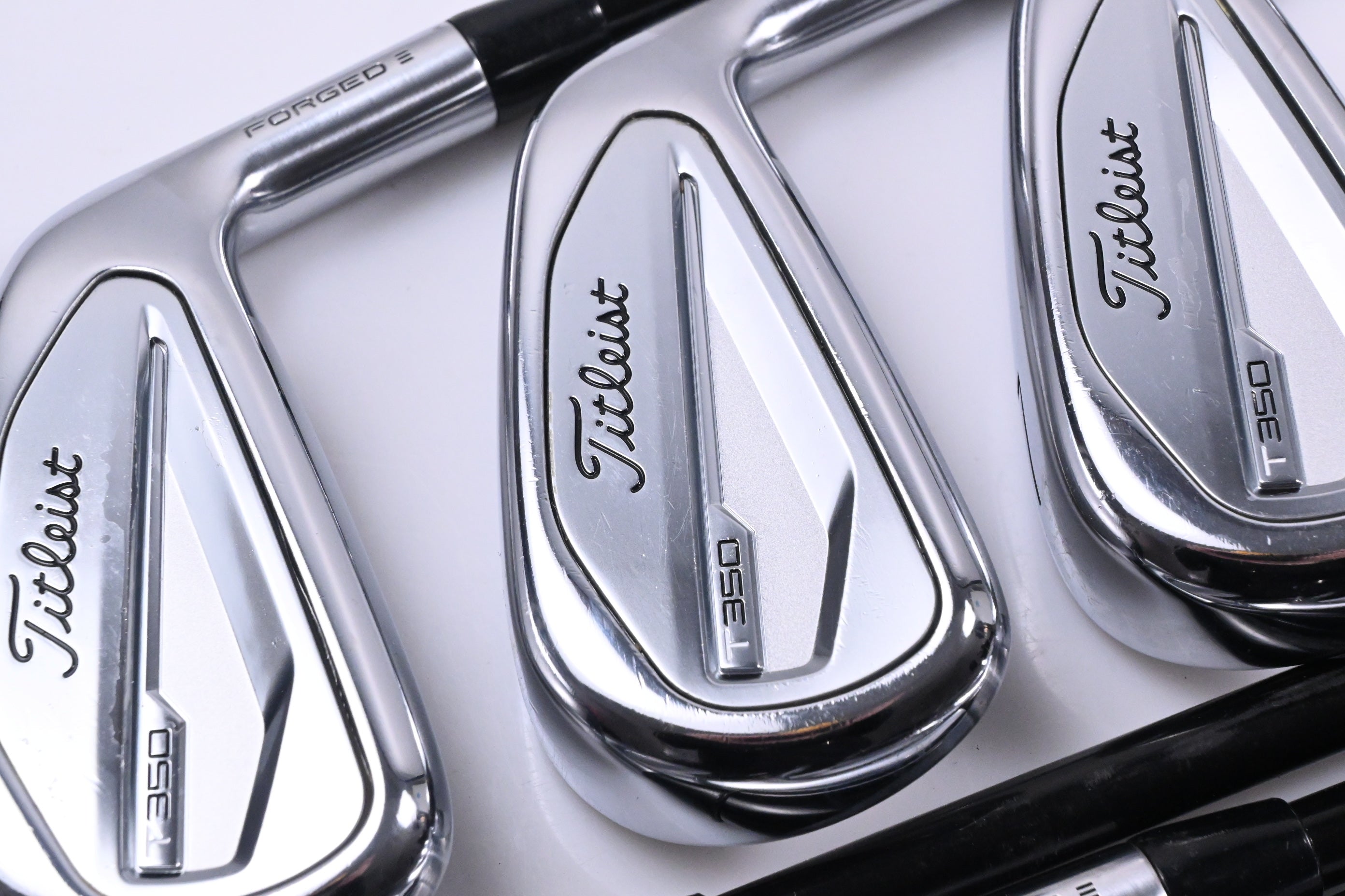 Titleist T350 Irons / 5-PW+48° / Regular Flex Tensei AV Red AM(2) Shafts