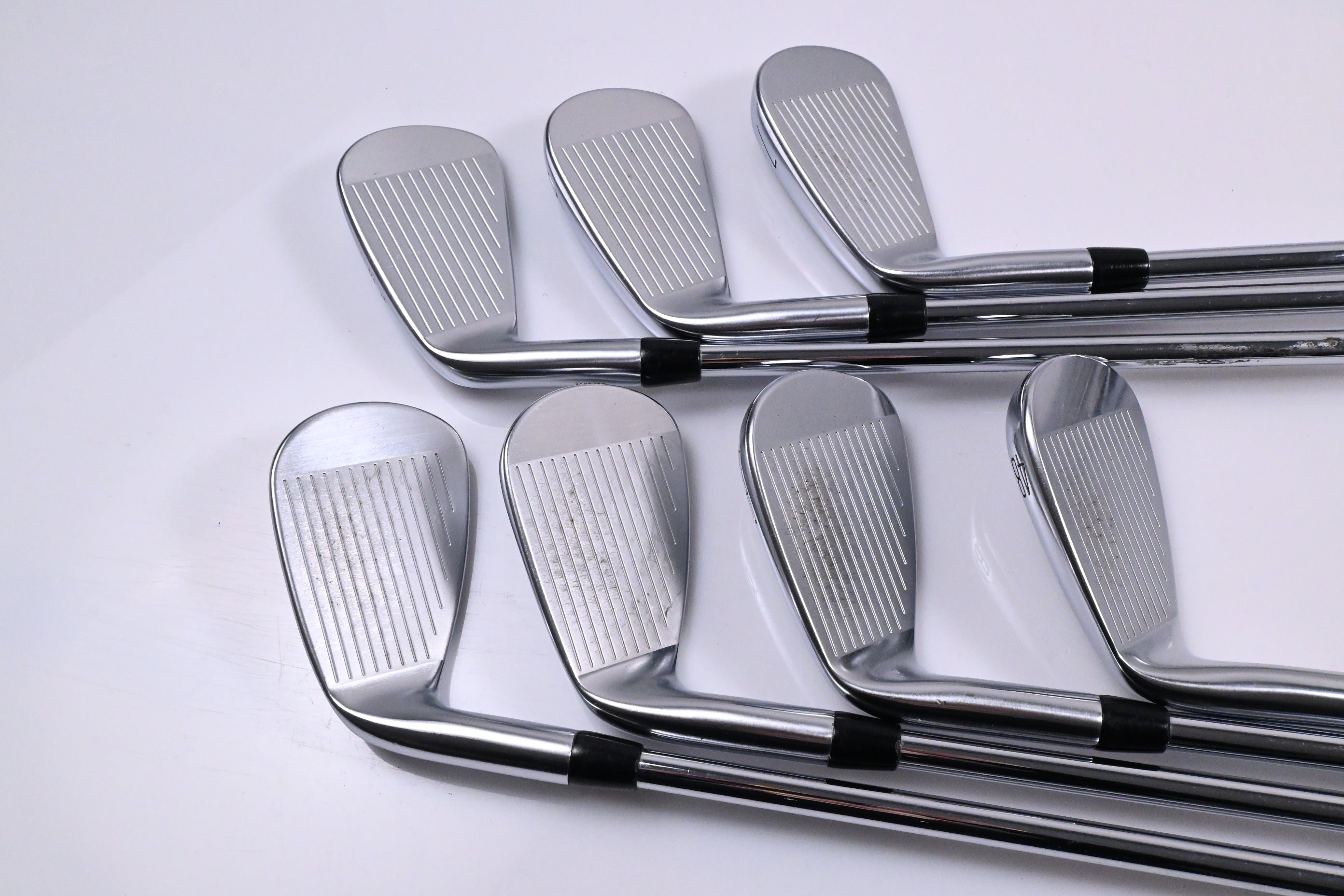 Titleist T200 2023 Irons / 5-PW+48° / Regular Flex AMT Black R300 Shafts