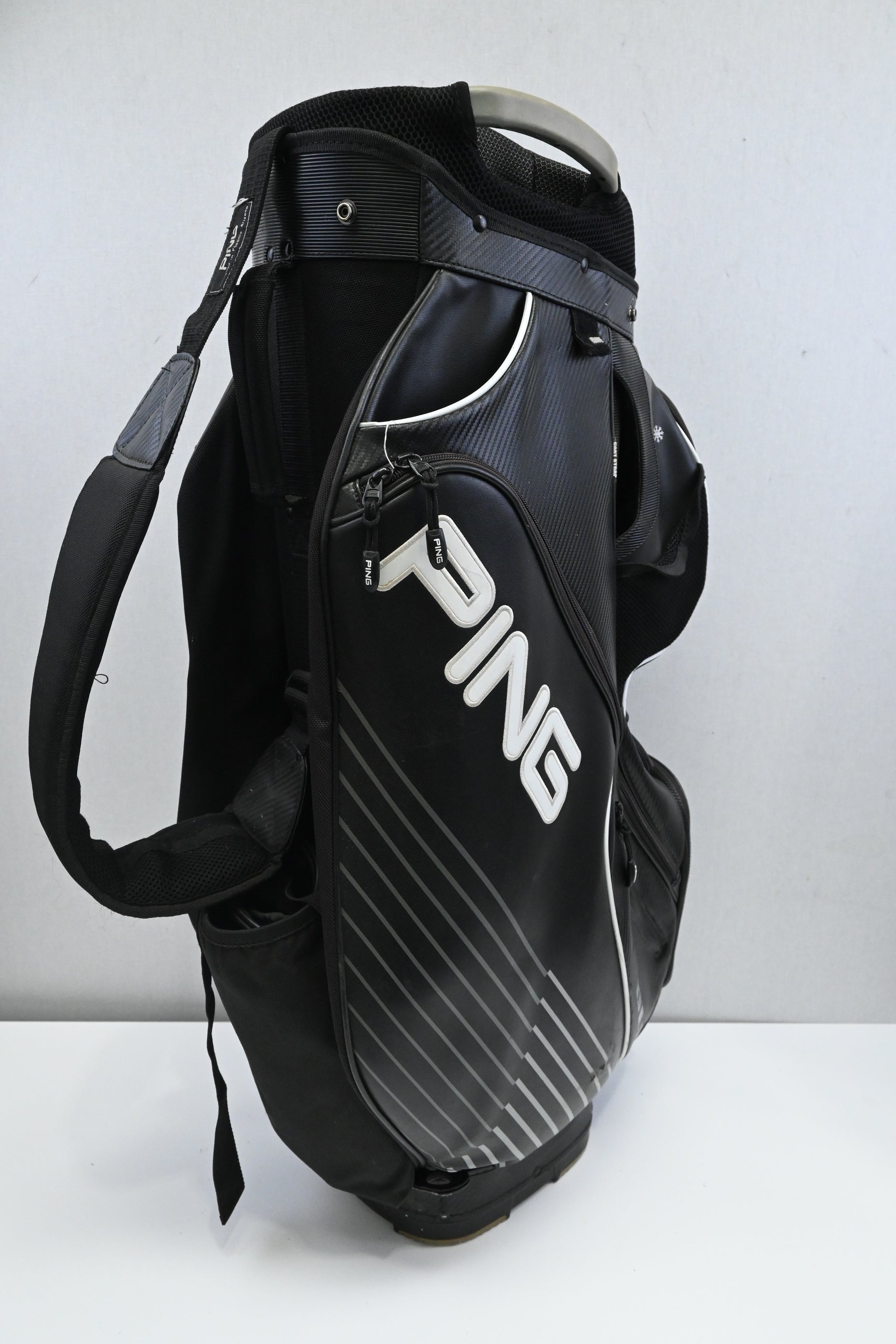 Ping DLX Cart Bag / 15-Way / Black, White