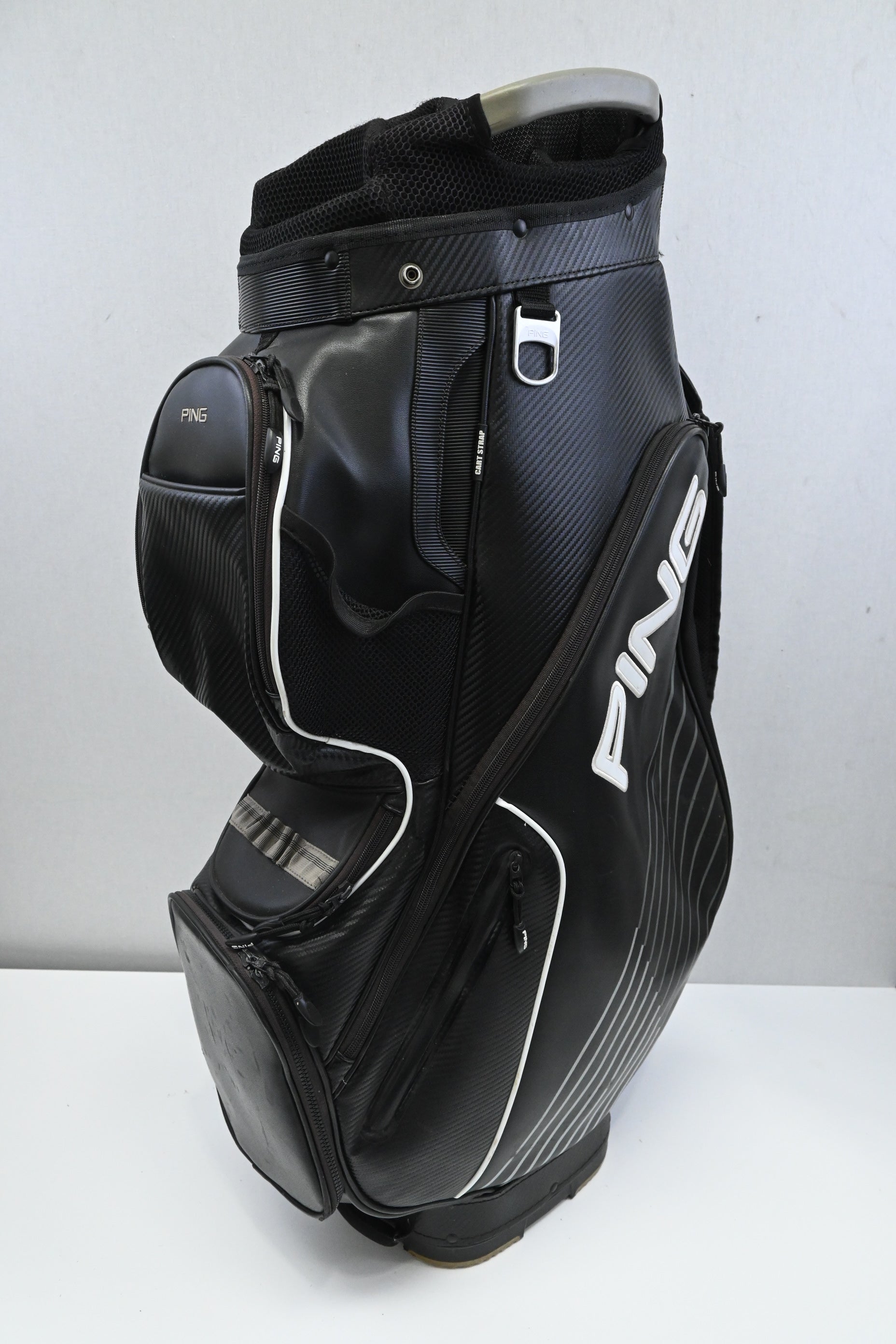 Ping DLX Cart Bag / 15-Way / Black, White