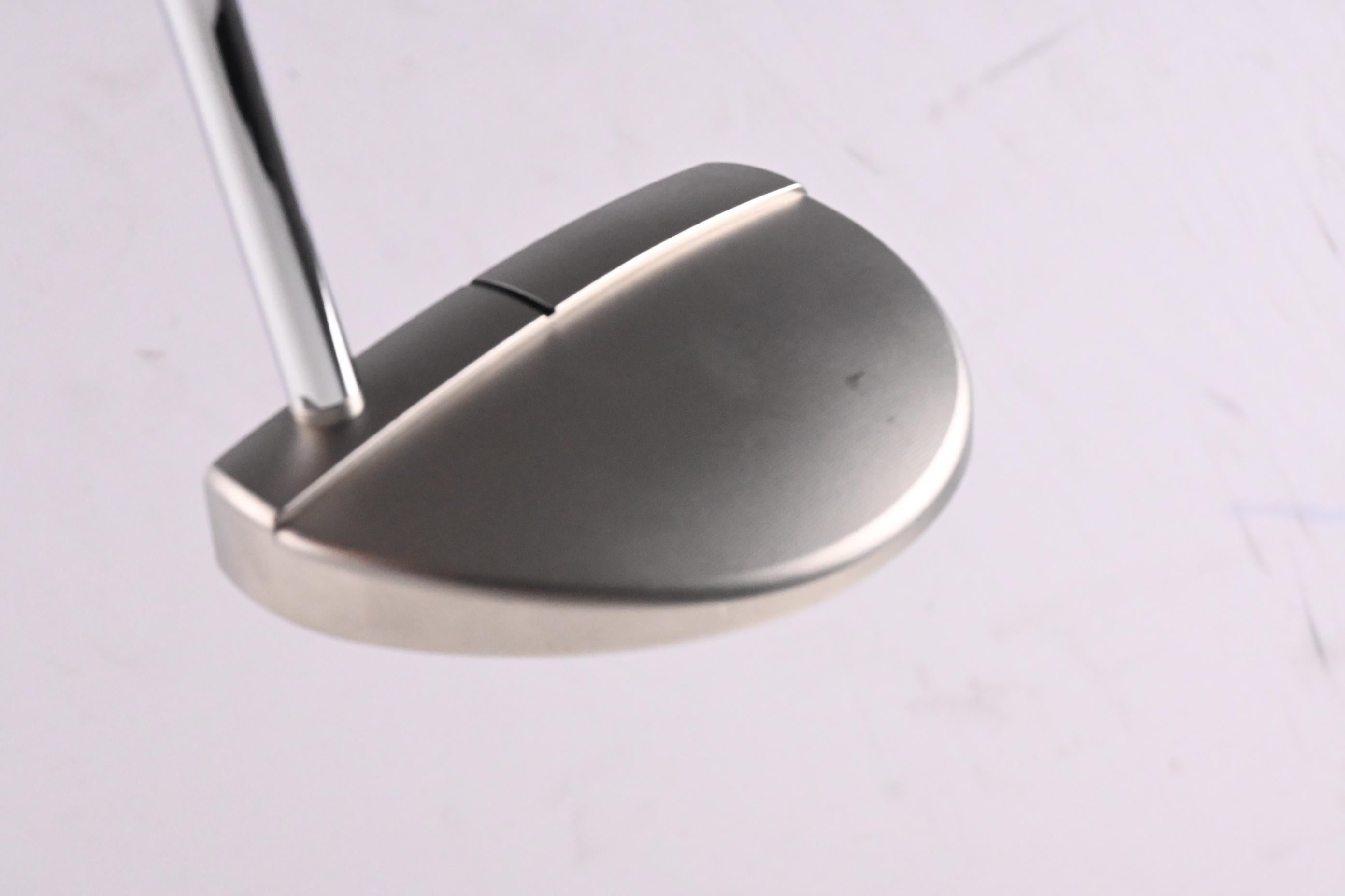 Scotty Cameron Cameron & Crown Futura #5MB Putter / 33 Inch