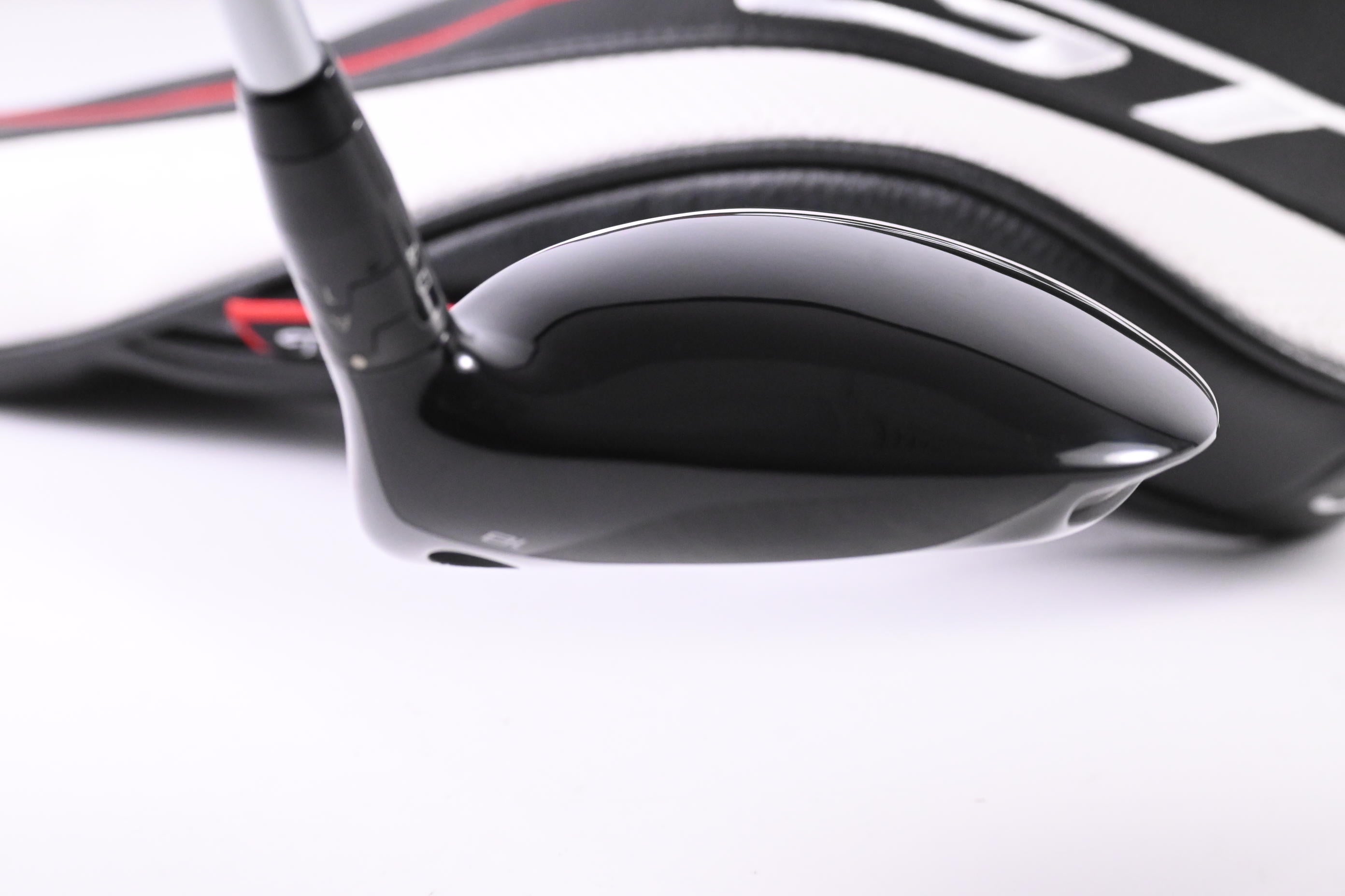 Titleist GT1 #5 Wood / 18 Degree / Regular Flex Fujikura Air Speeder 40 Shaft