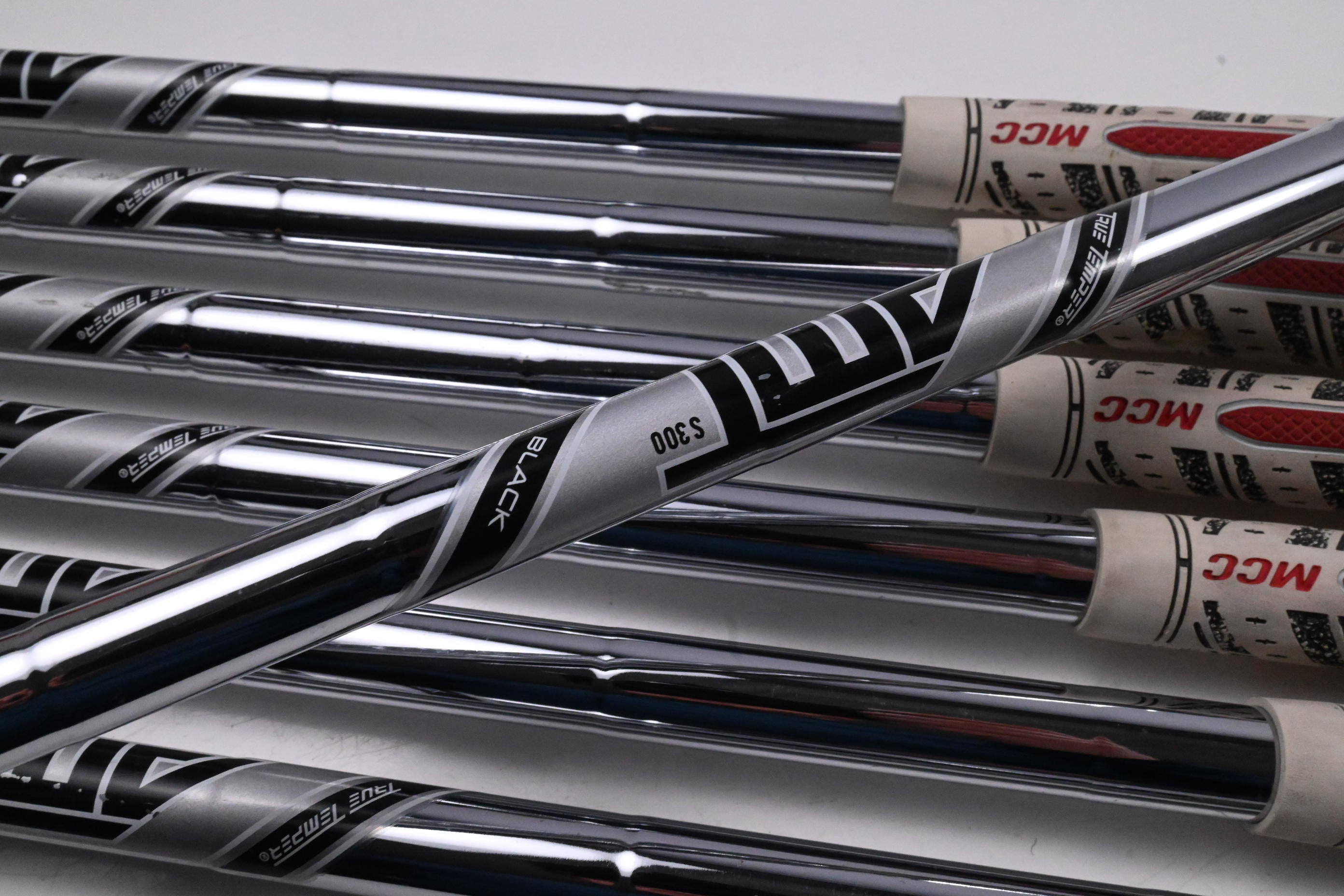 Titleist T100.S 2021 Irons / 4-PW / Stiff Flex AMT Black S300 Shafts