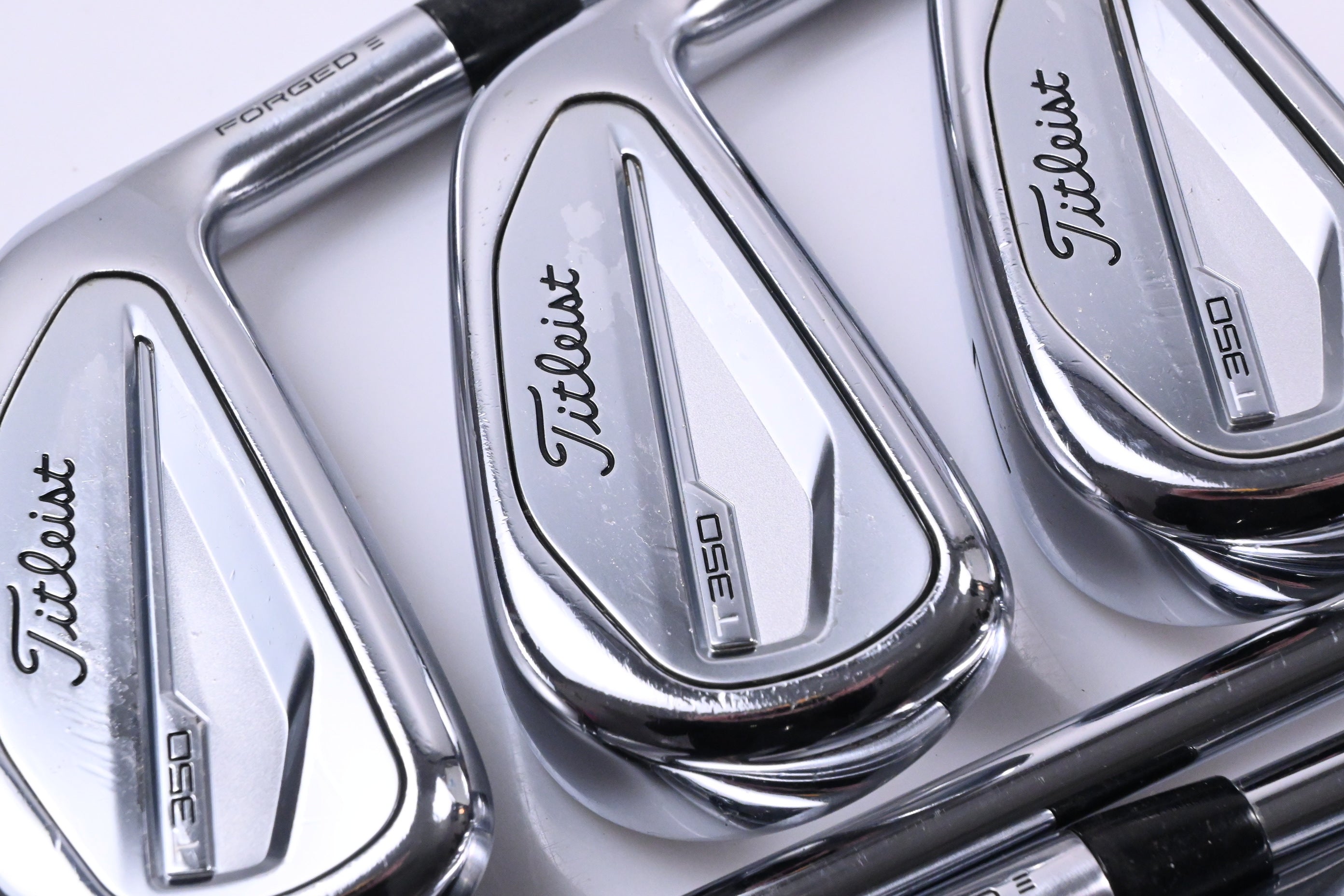 Titleist T350 Irons / 5-PW+48° / Regular Flex AMT Red R300 Shafts