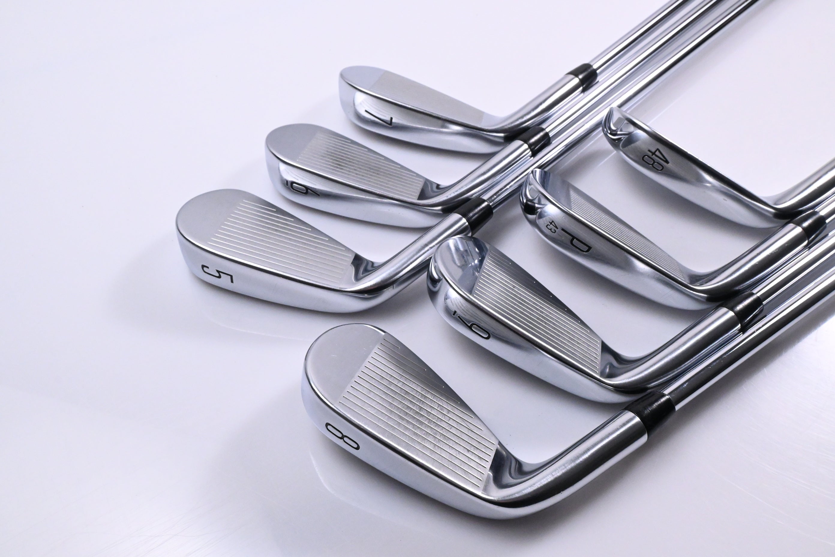 Titleist T350 Irons / 5-PW+48° / Regular Flex AMT Red R300 Shafts