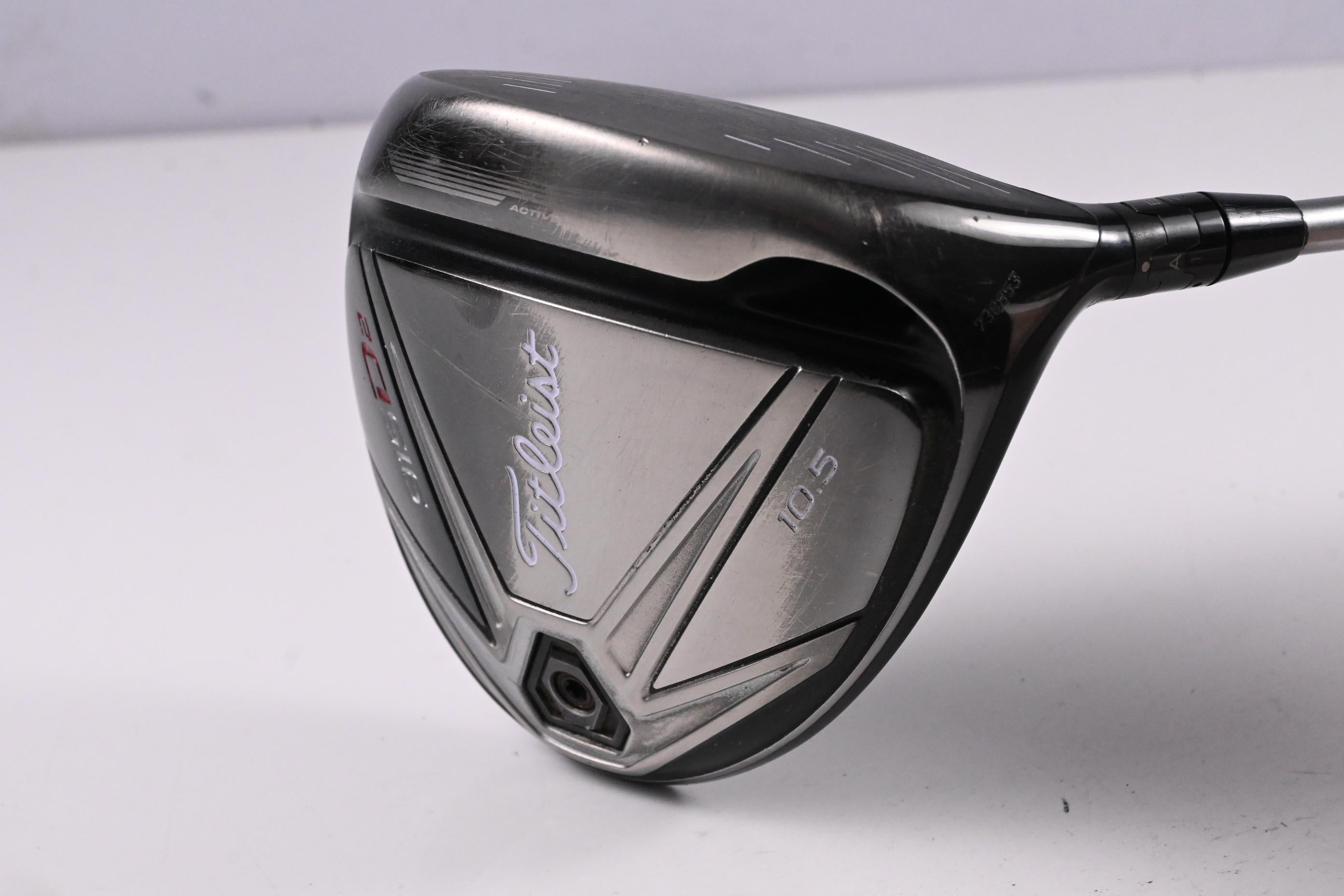 Titleist 915 D2 Driver / 10.5 Degree / Regular Flex Diamana S+ Blue 60 Shaft