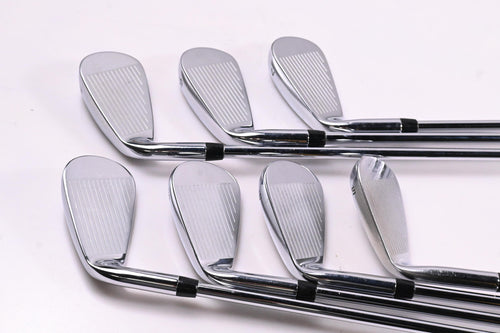 Callaway Elyte X Irons / 5-PW+SW / Regular Flex Vector 80 Shafts