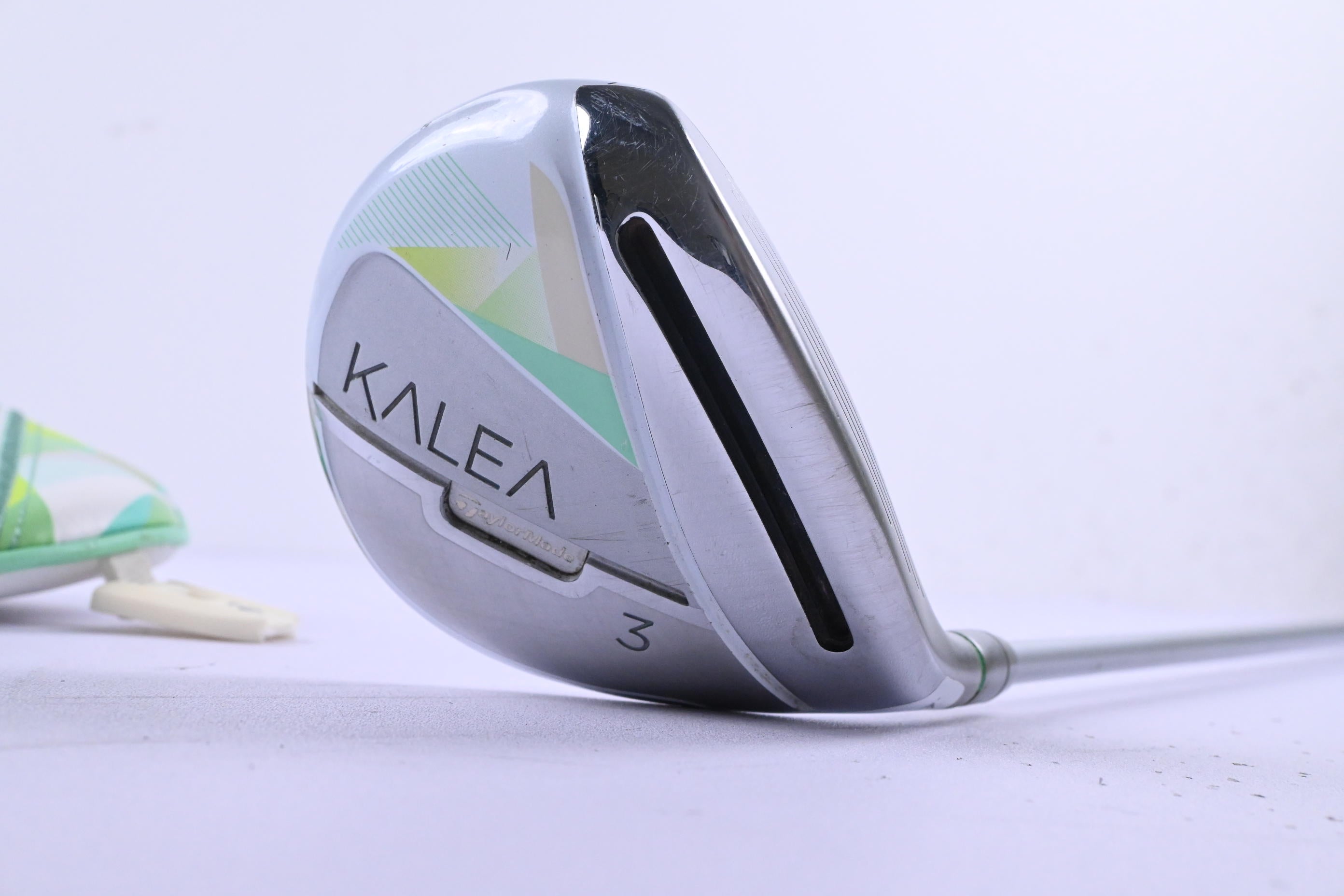 Ladies Taylormade Kalea #3 Wood / 17 Degree / Ladies Flex Kalea SlimTech 45