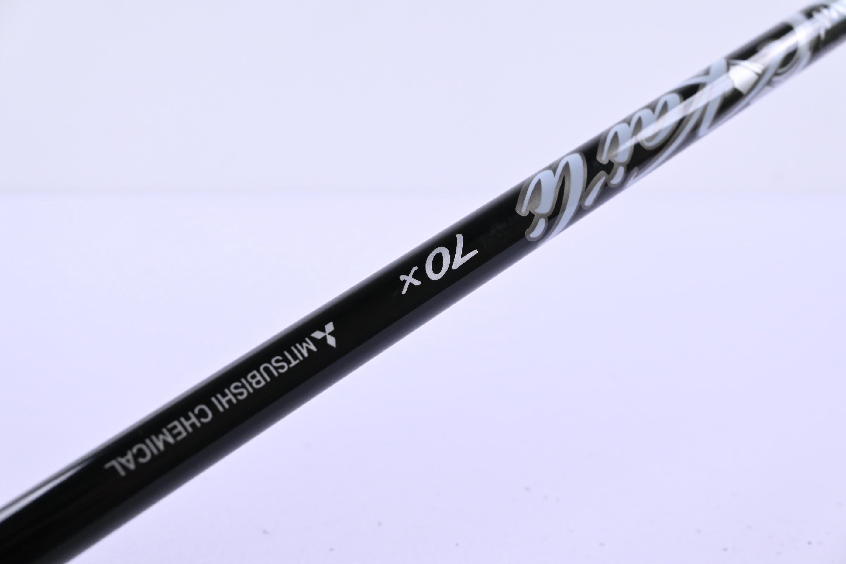 Taylormade Qi35 LS Driver / 9 Degree / X-Flex Kai'li White 70 Shaft