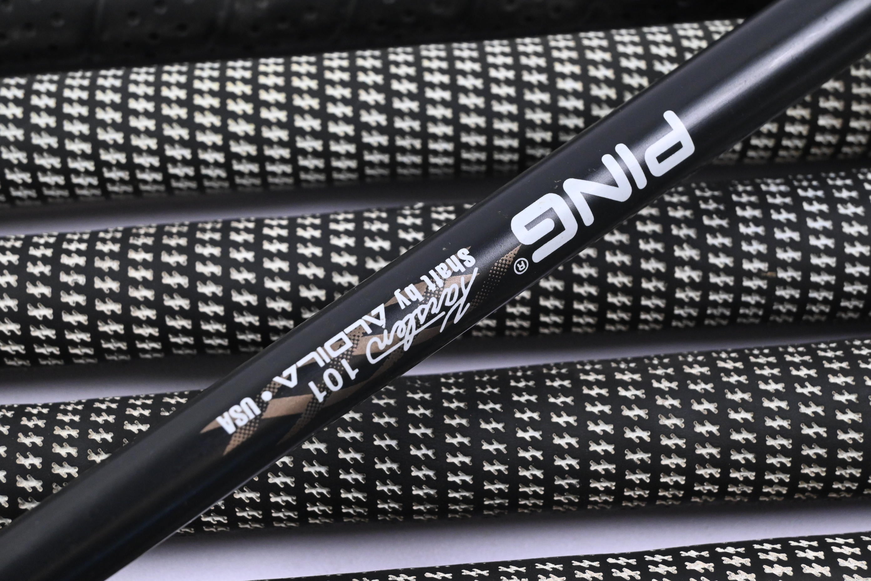 Ping Zing 2 Irons / 2-PW+SW / Orange Dot / Regular Flex Ping Karsten 101 Shafts