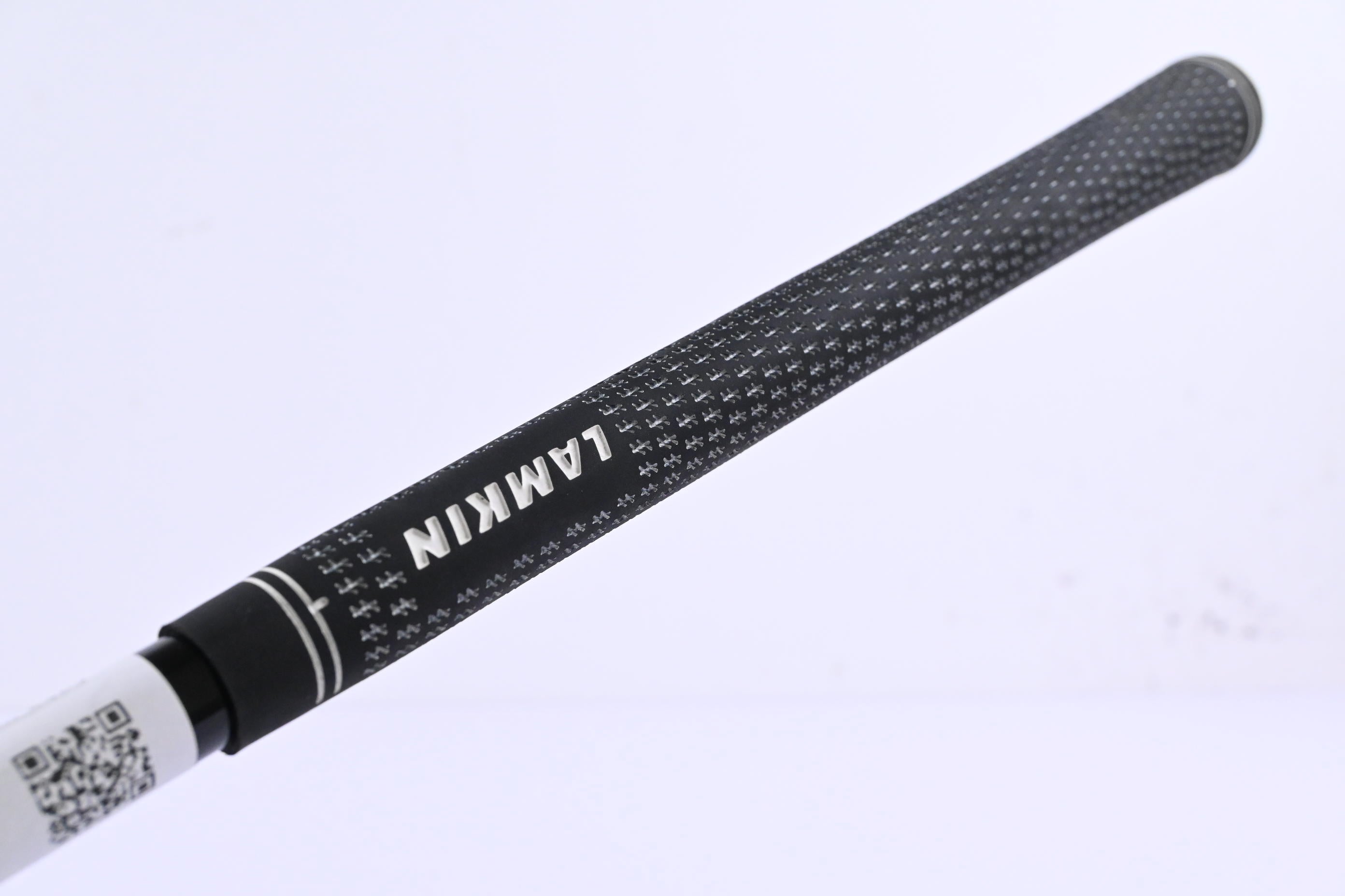 Taylormade Qi35 LS Driver / 9 Degree / X-Flex Kai'li White 70 Shaft