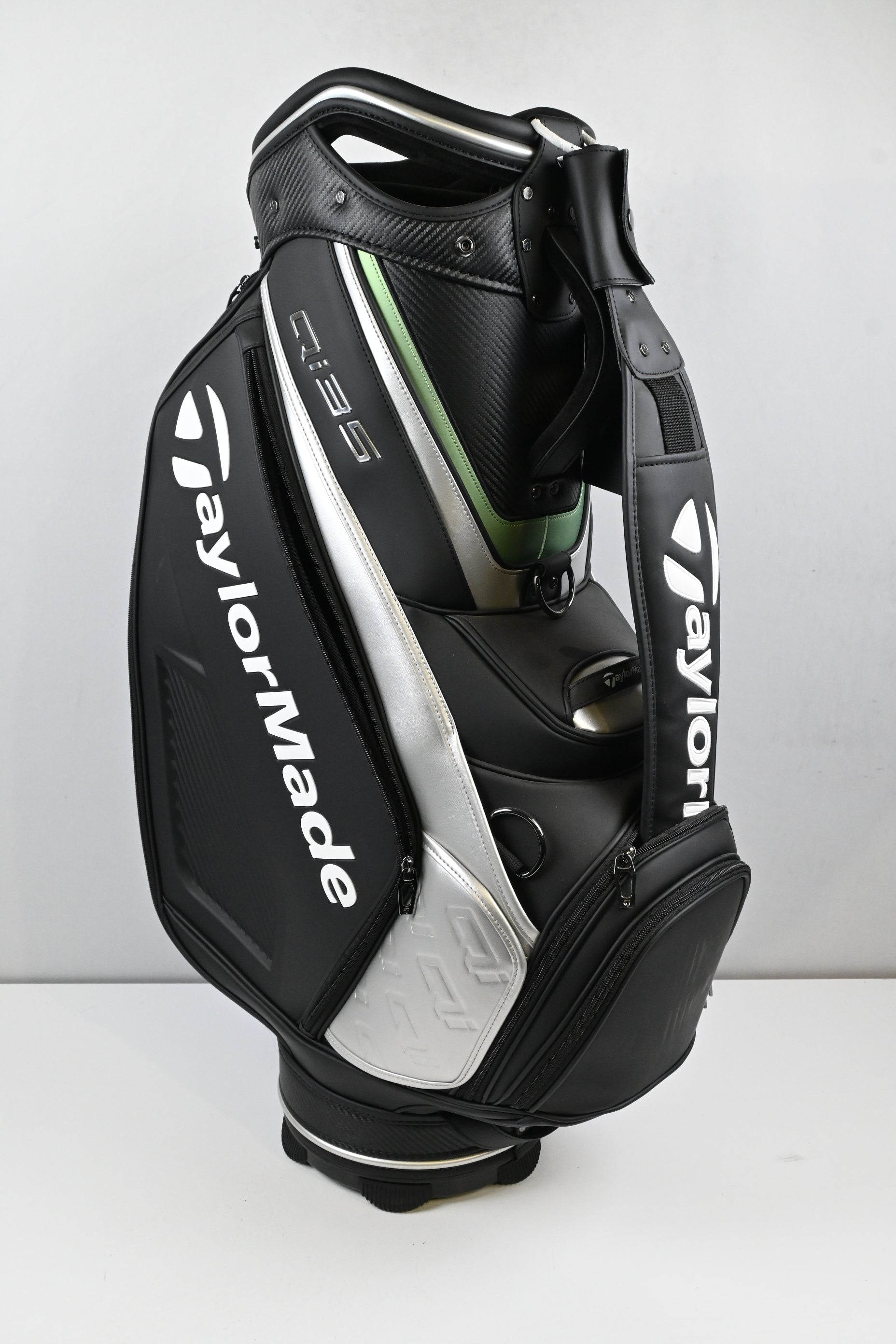 Taylormade Qi35 Tour Bag / 6-Way Divider / Silver, Black, Green