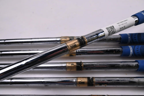 Titleist DCI 962 Irons / 3-PW / Stiff Flex Dynamic Gold S300 Shafts