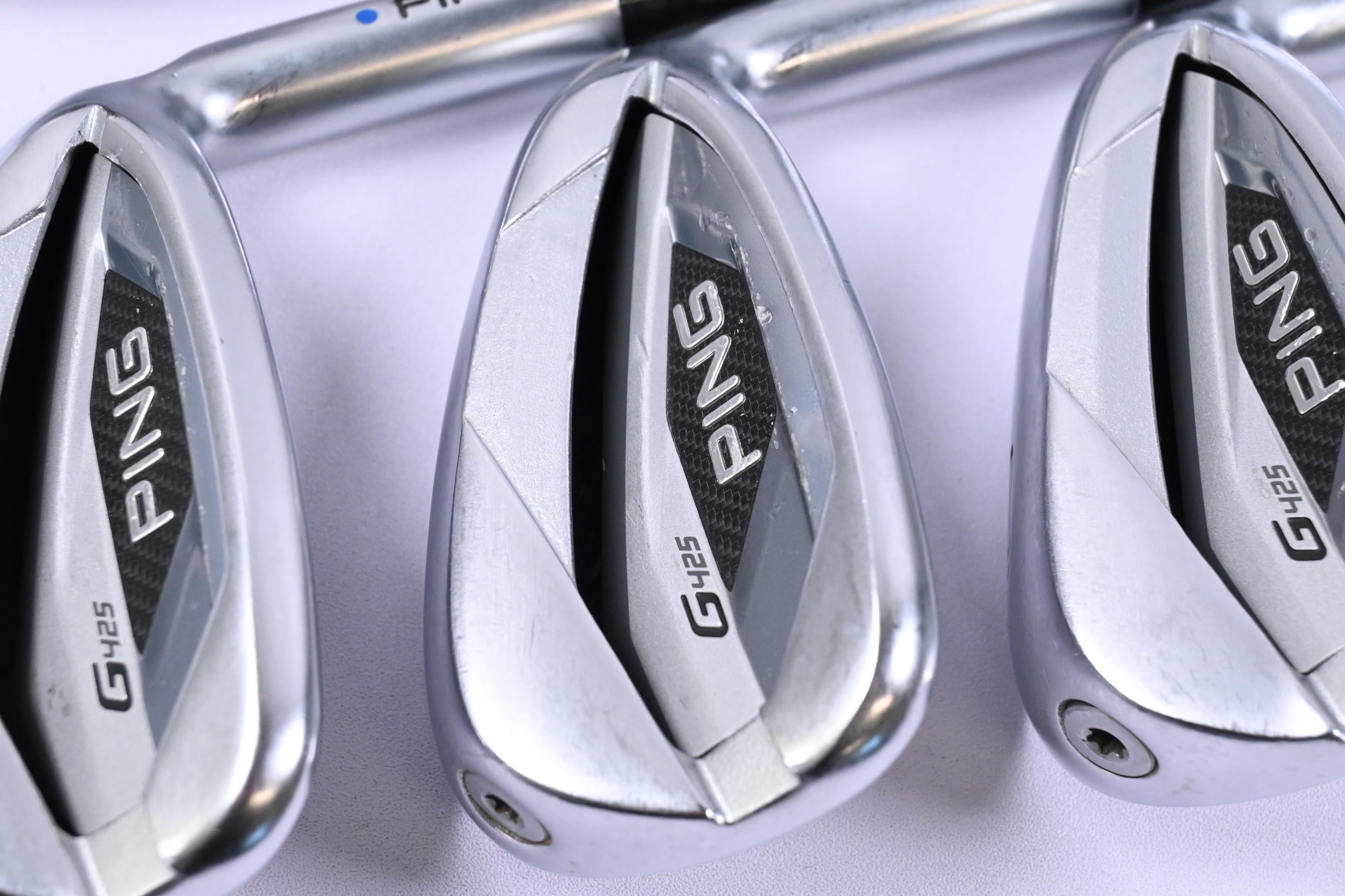 Ping G425 Irons / 6-PW+GW / Blue Dot / Regular Flex Elevate MPH 95 Shafts