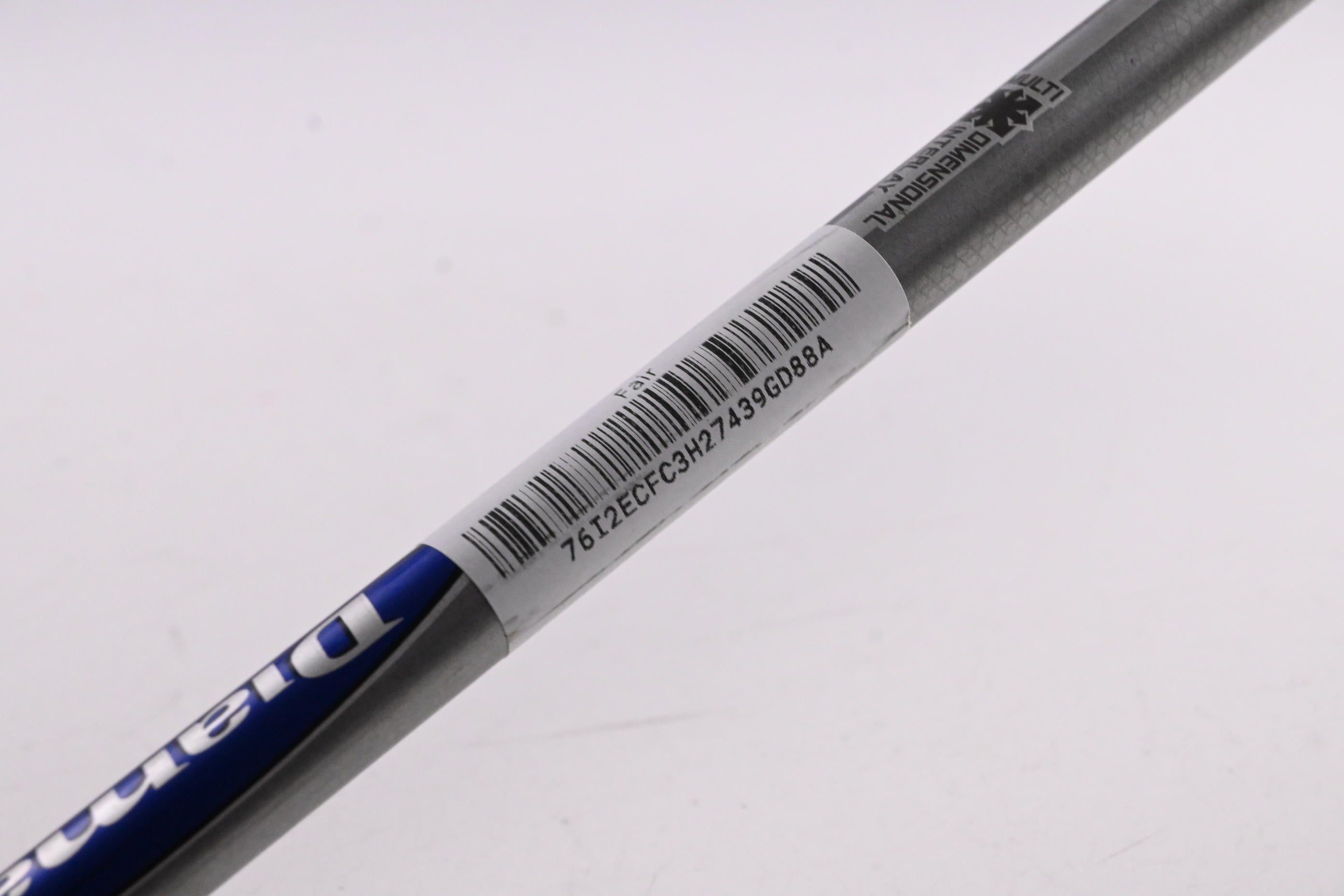 Titleist 915 D2 Driver / 10.5 Degree / Regular Flex Diamana S+ Blue 60 Shaft