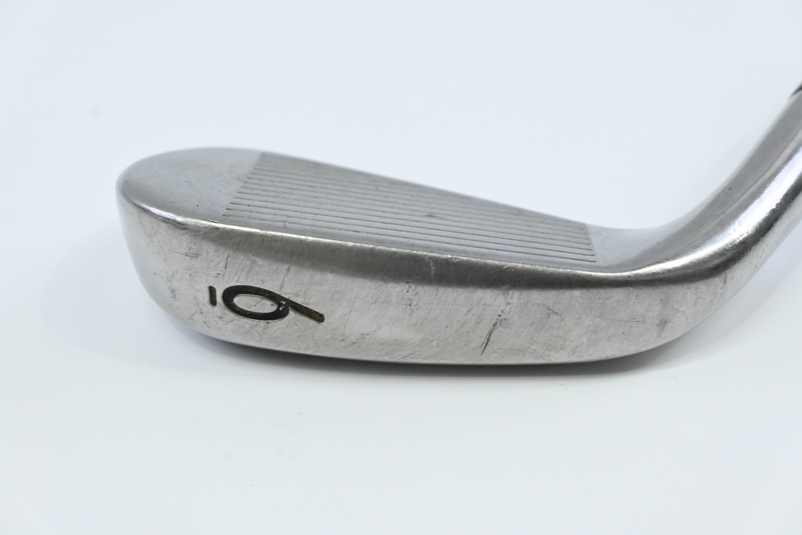 Titleist T300 2019 #6 Iron / Regular Flex AMT R300 Red Shaft