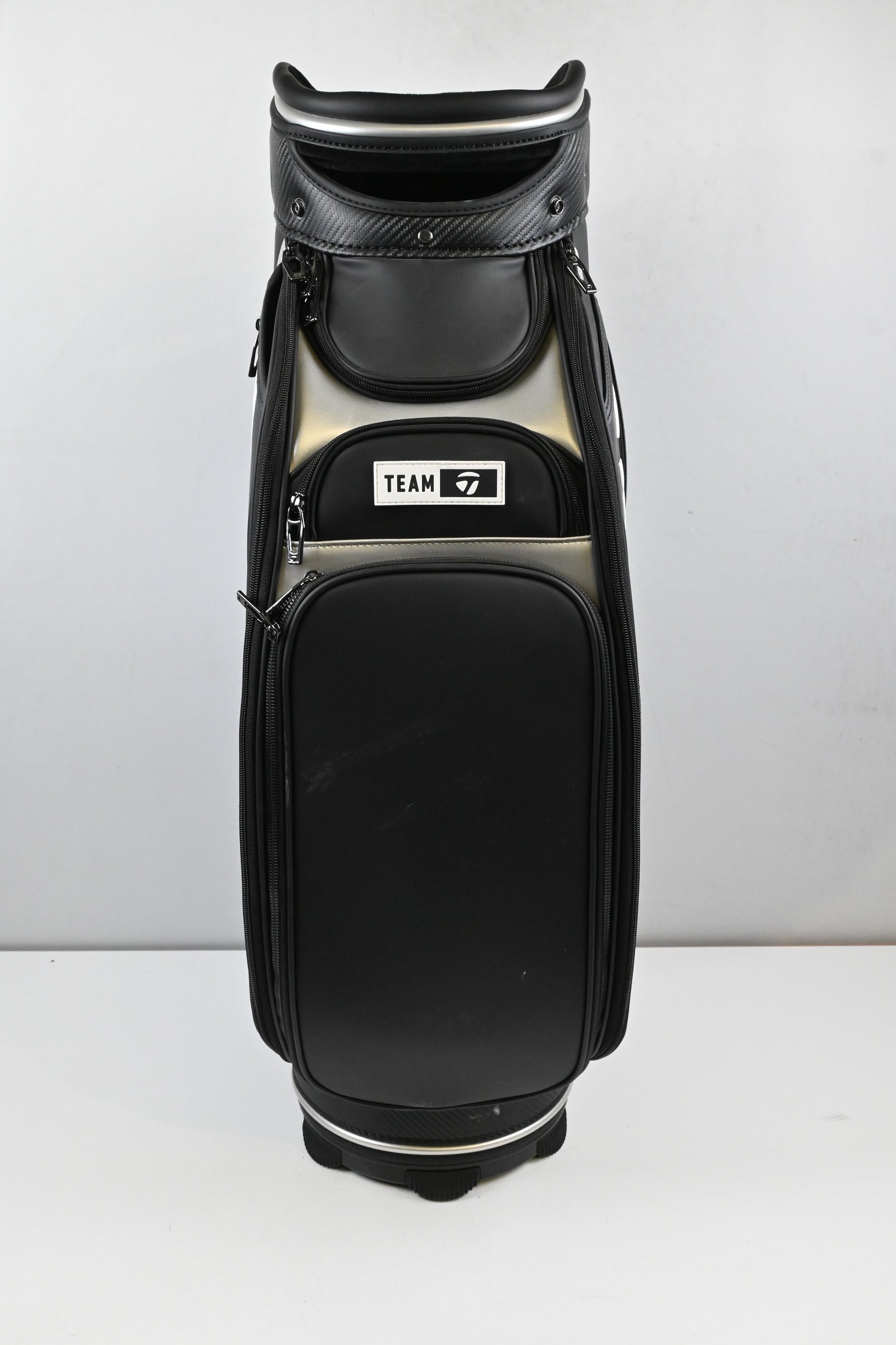 Taylormade Qi35 Tour Bag / 6-Way Divider / Silver, Black, Green