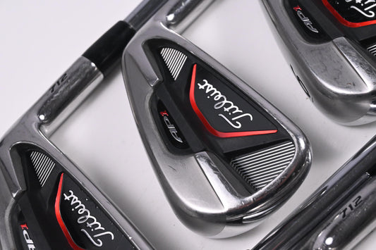 Titleist 712 AP1 Irons / 4-PW+GW / Regular Flex Dynalite Gold XP R300 Shafts