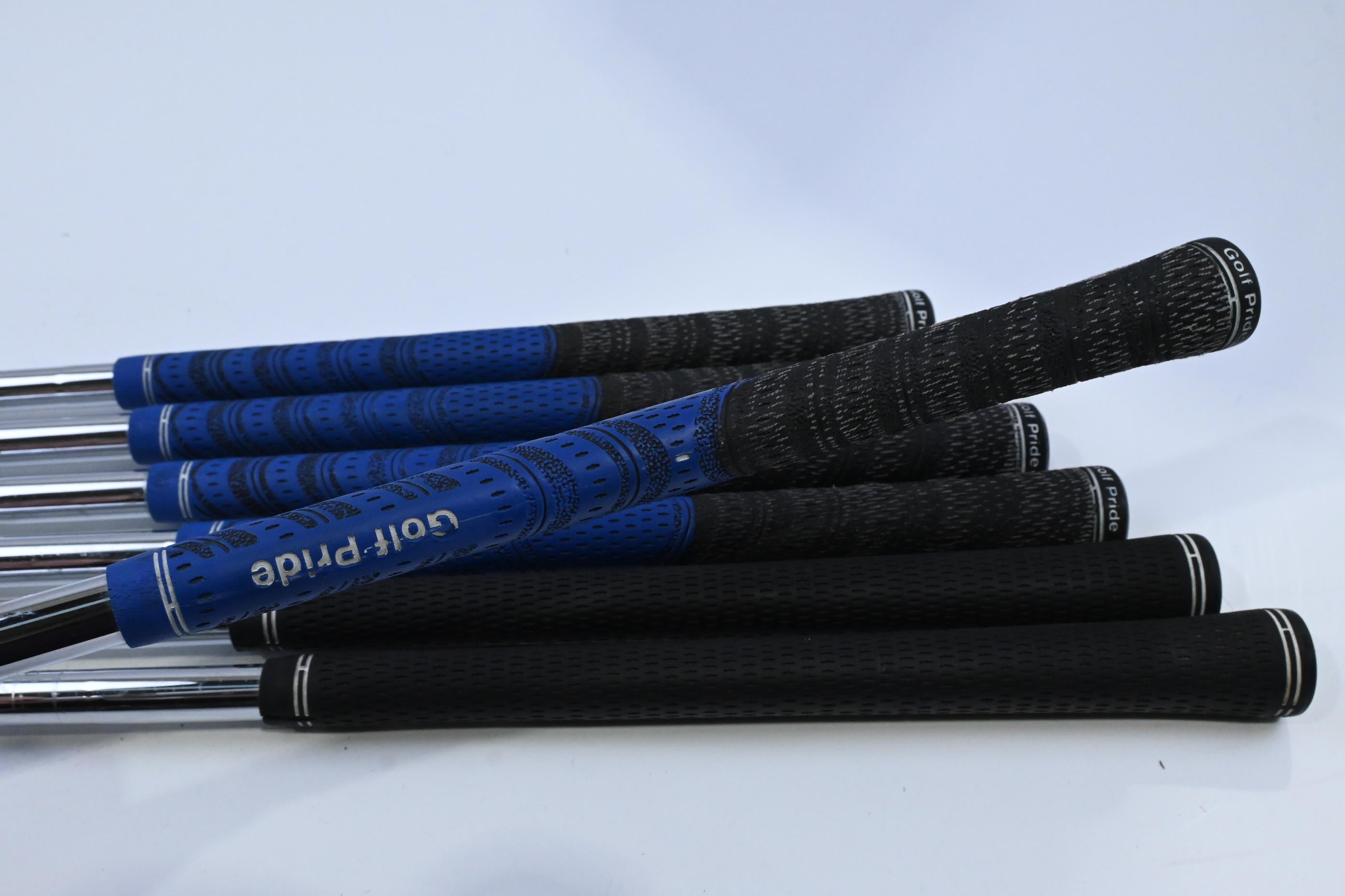 Titleist 714 AP2 Irons / 4-PW / Stiff Flex True Temper XP 95 S300 Shafts