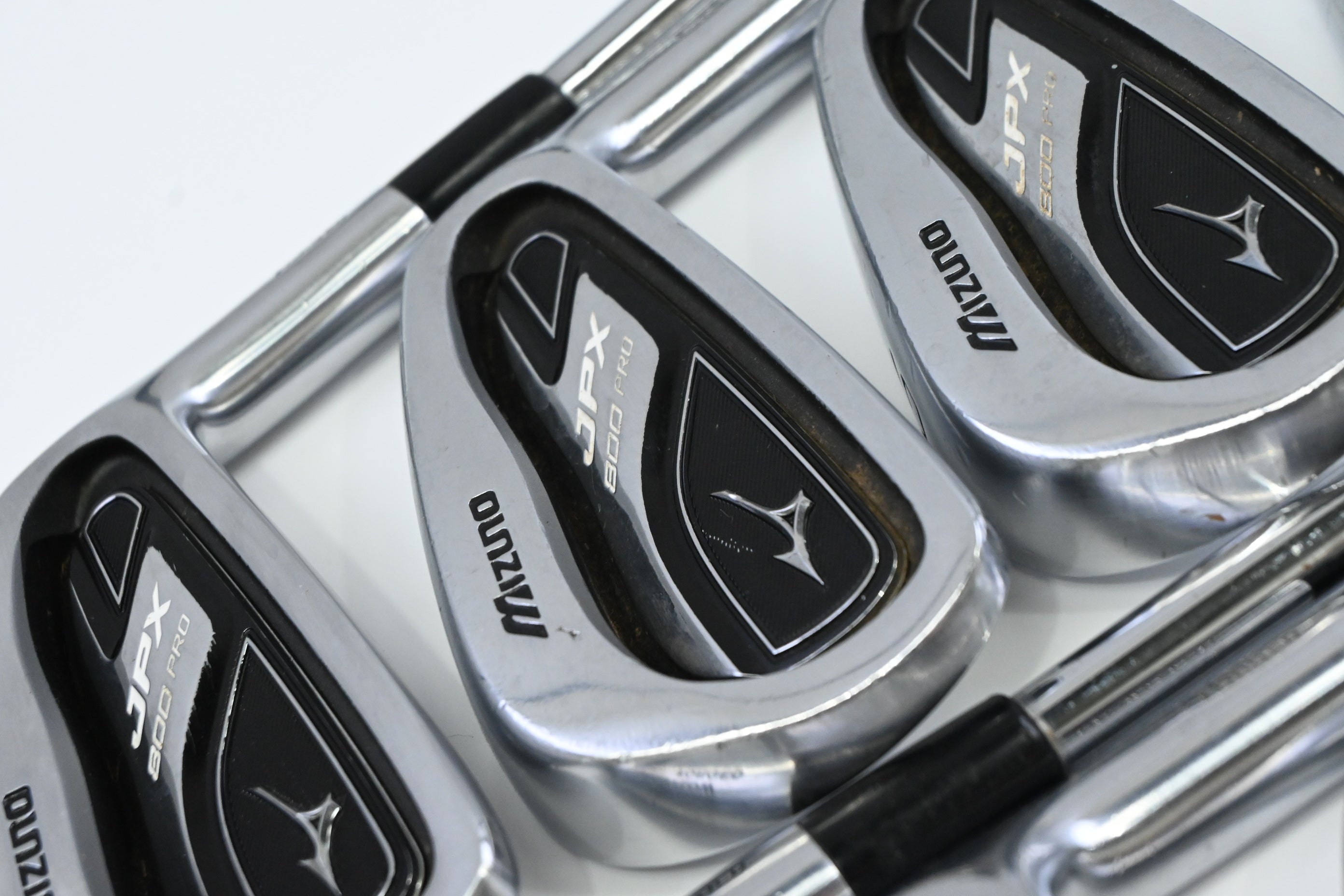 Mizuno JPX 800 Pro Irons / 3-PW / Regular Flex Dynamic Gold XP R300 Shafts