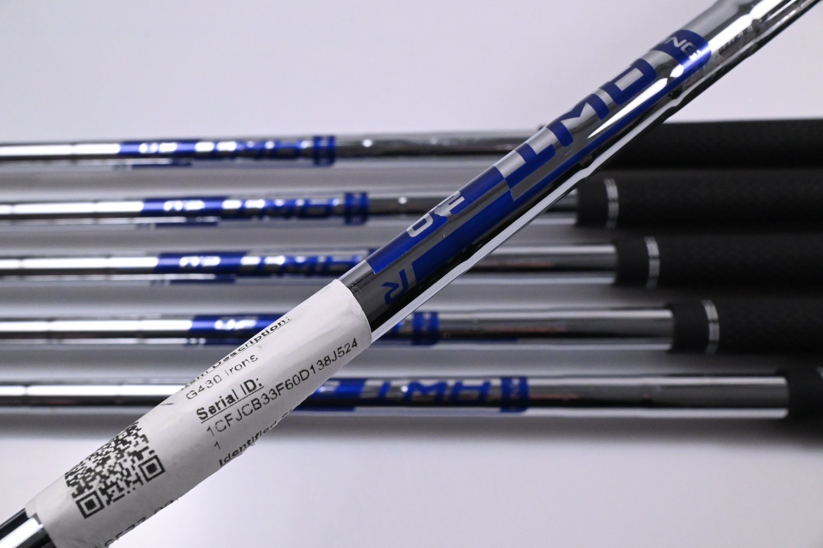 Ping G430 Irons / 5-PW / Black Dot / Regular Flex Ping AWT 2.0 Shafts