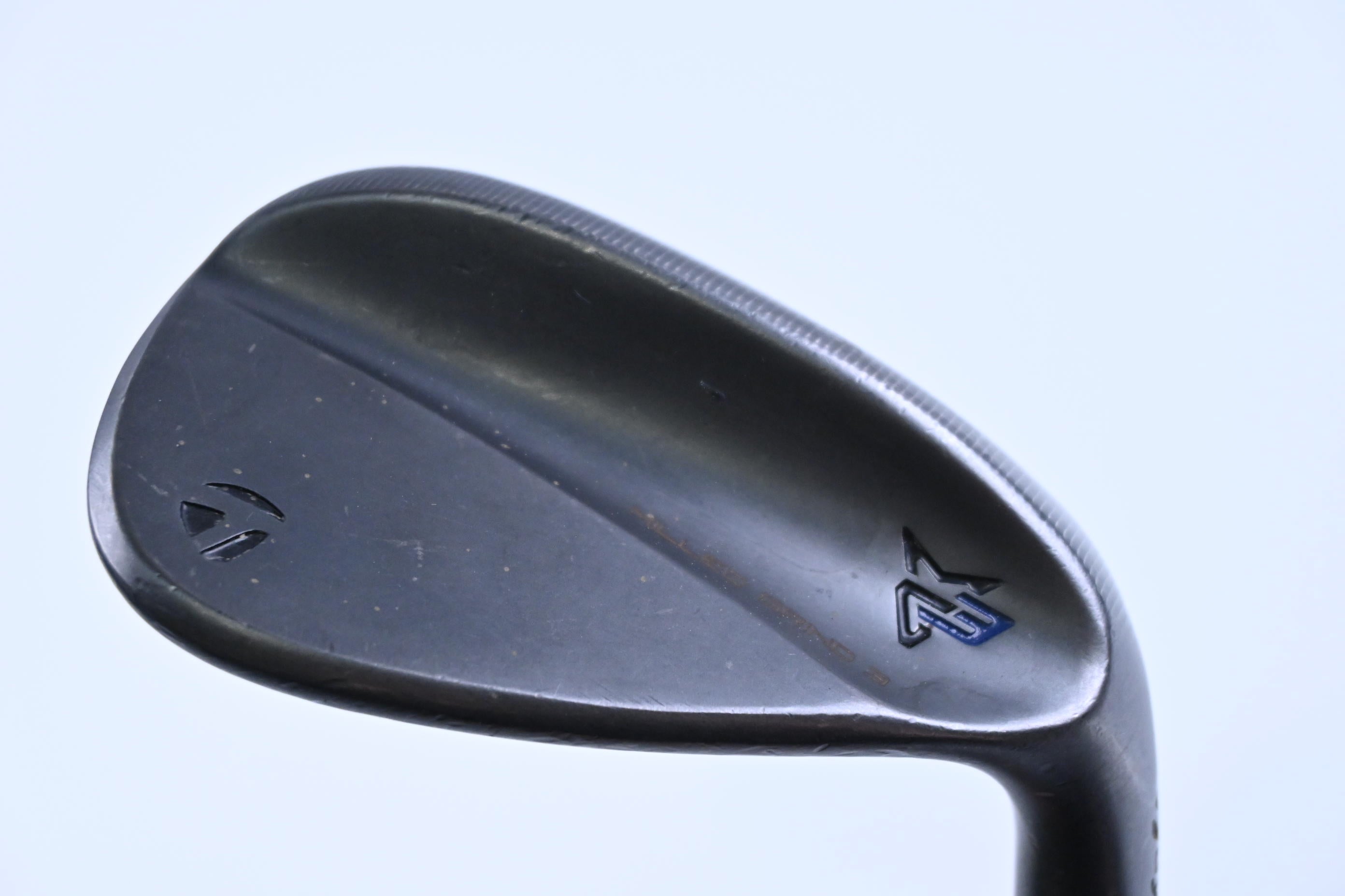 Taylormade Milled Grind 3 Black Gap Wedge / 50 Degree / Stiff Flex Dynamic Gold