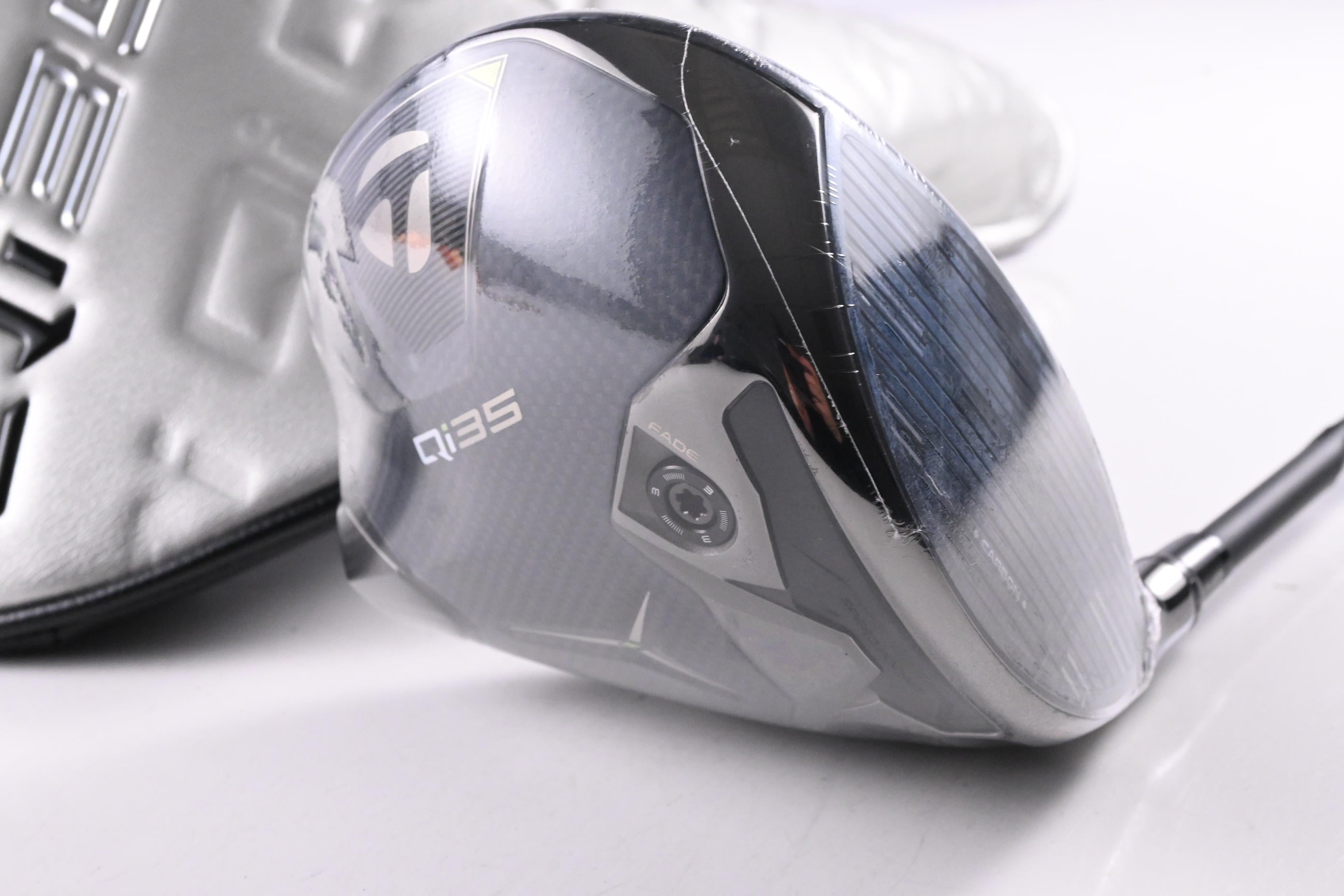 Taylormade Qi35 LS Driver / 9 Degree / Stiff Flex Kai'li Dark Waves Blue CB 60
