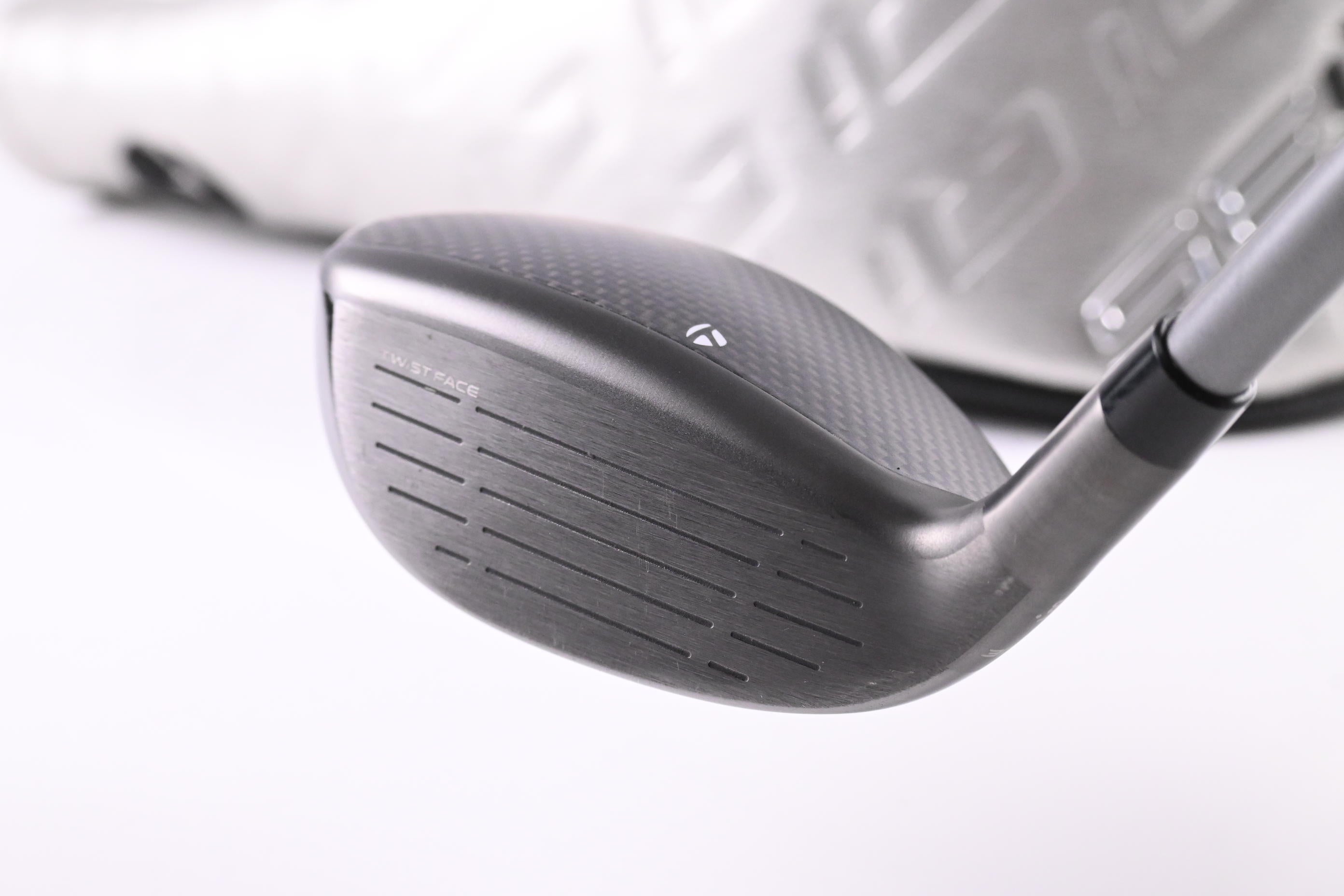 Taylormade Qi35 Max #4 Hybrid / 23 Degree / Regular Flex Fujikura Air Speeder 50