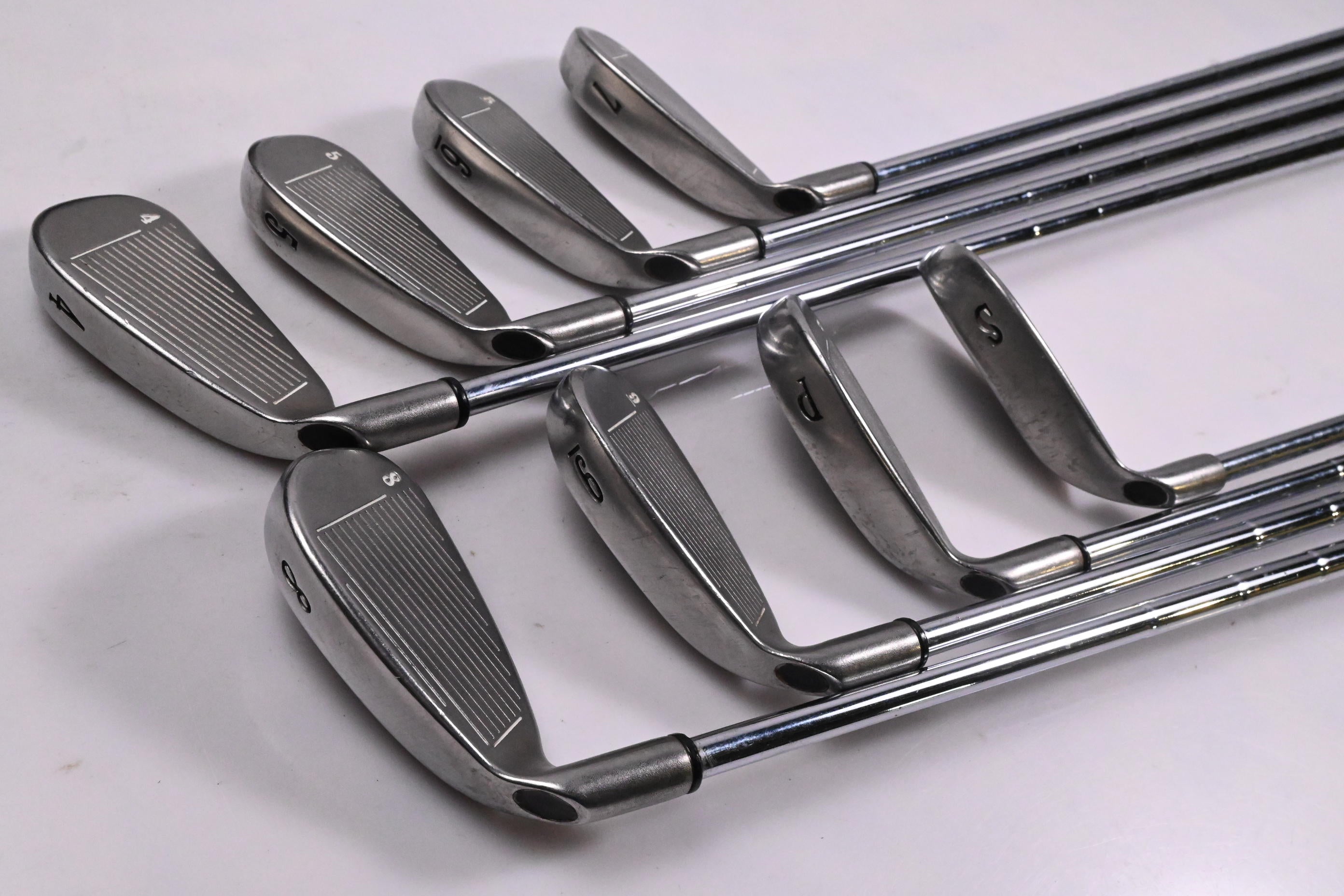 Callaway X-12 Irons / 4-PW+SW / UniFlex Memphis 10 "98" Shafts