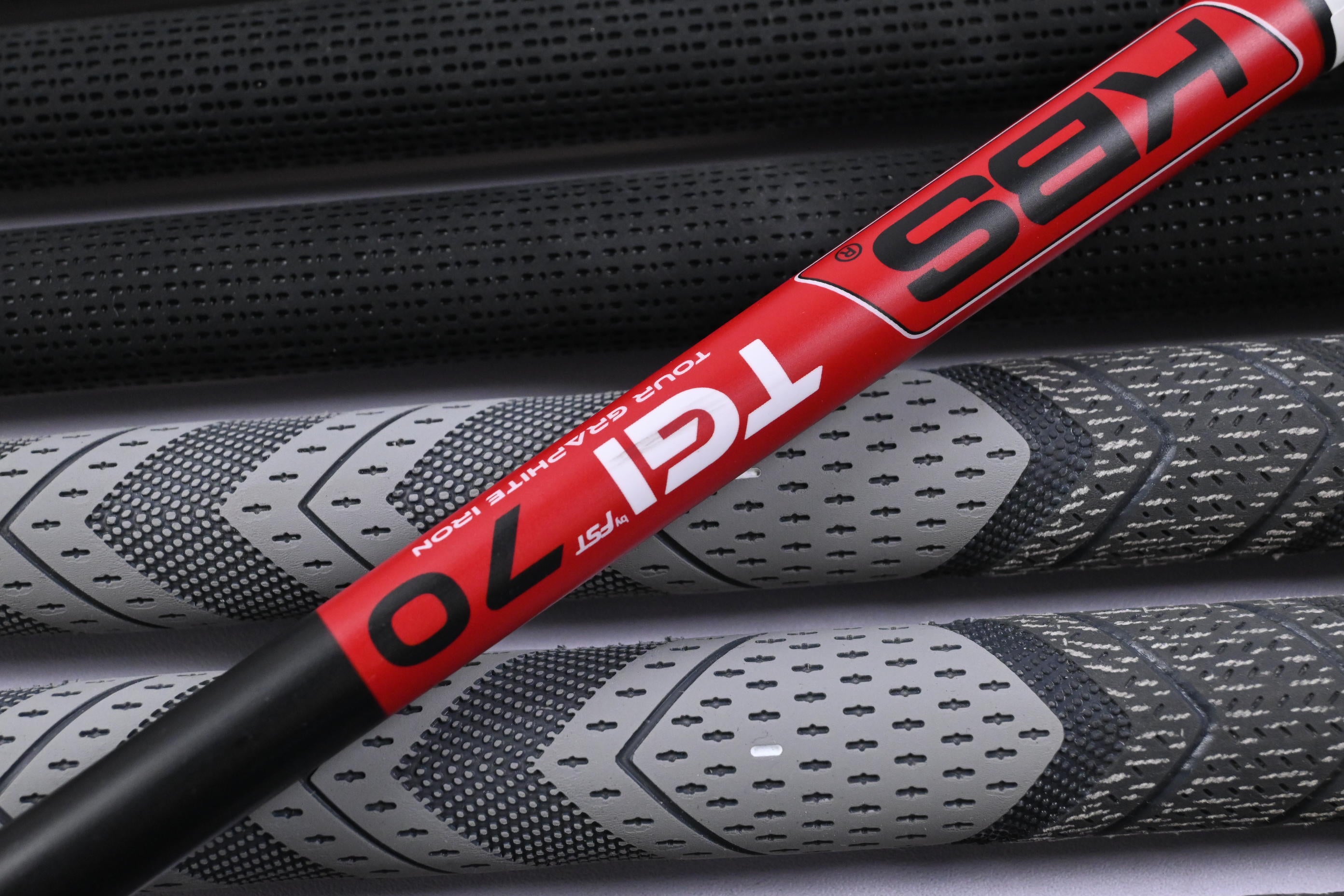 Avoda Origin Irons / 4-PW+GW+LW / Regular Flex KBS TGI 70 Shafts